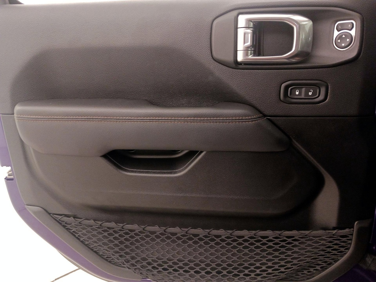 2023 Jeep Wrangler 4-Door Rubicon 392 - Photo 13