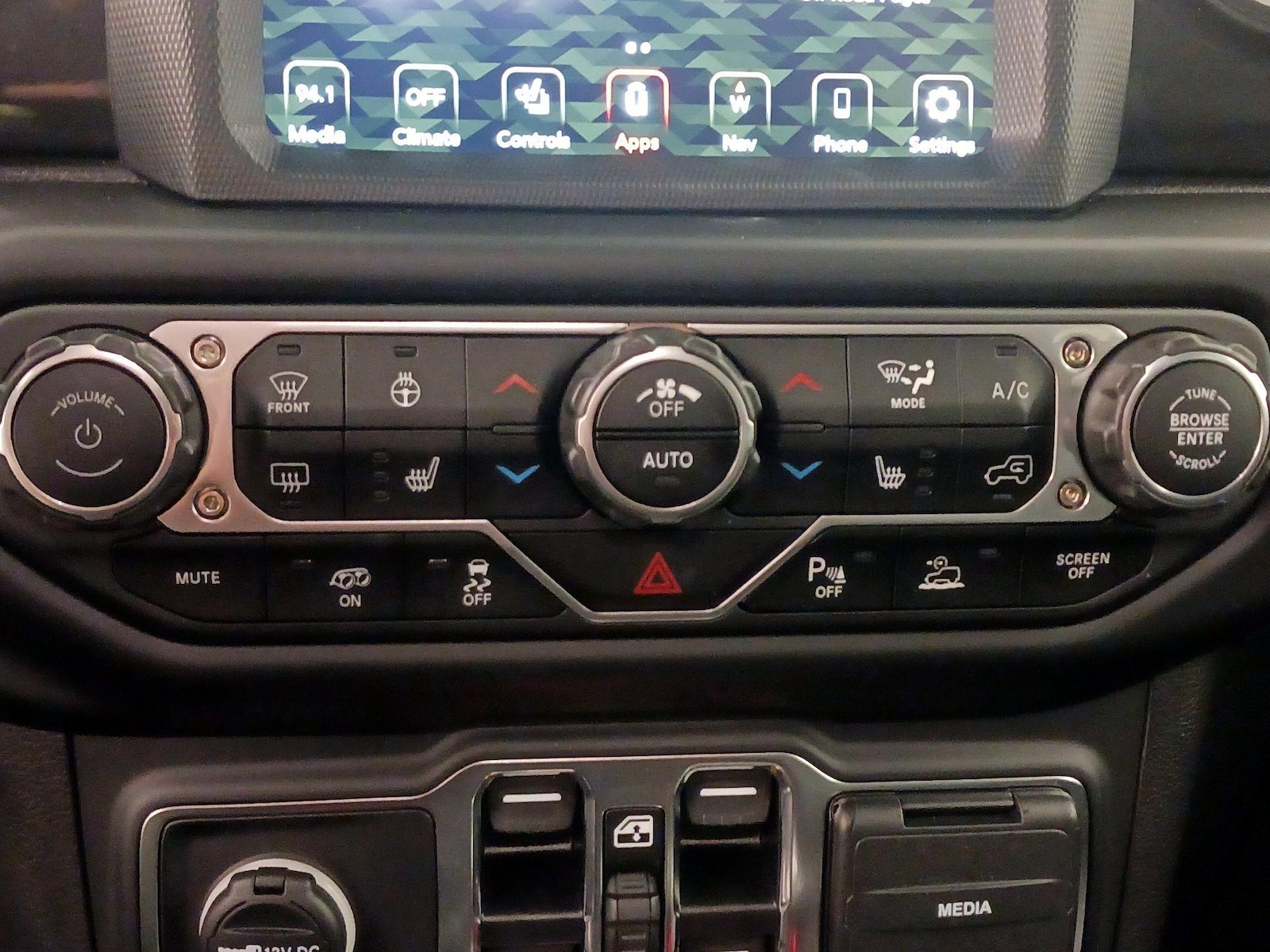 2023 Jeep Wrangler 4-Door Rubicon 392 - Photo 18