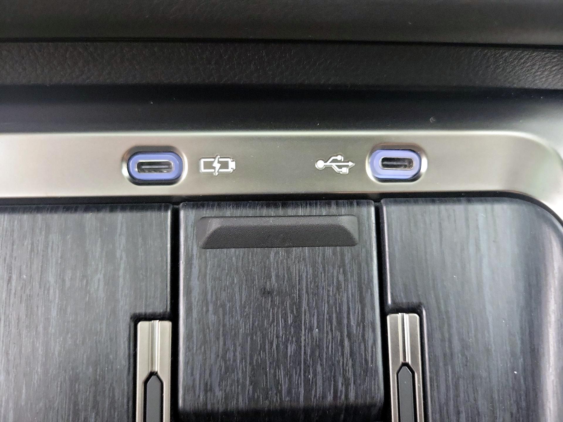 Thumbnail: 2024 Lexus GX - 18