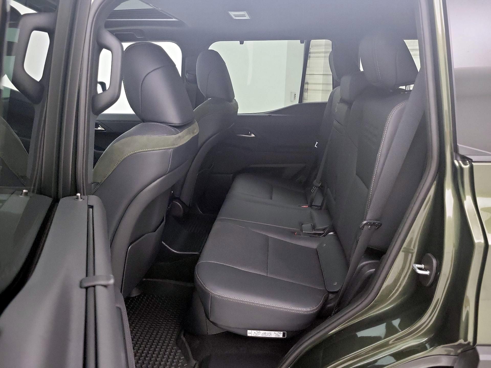 Thumbnail: 2024 Lexus GX - 20