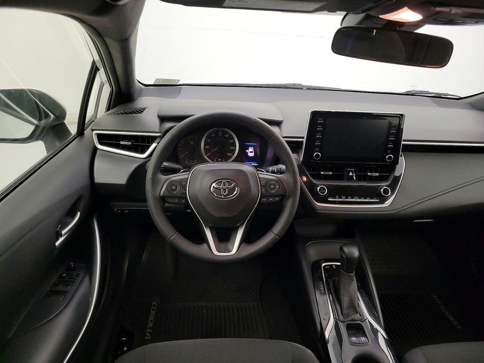 2020 Toyota Corolla SE - Photo 11