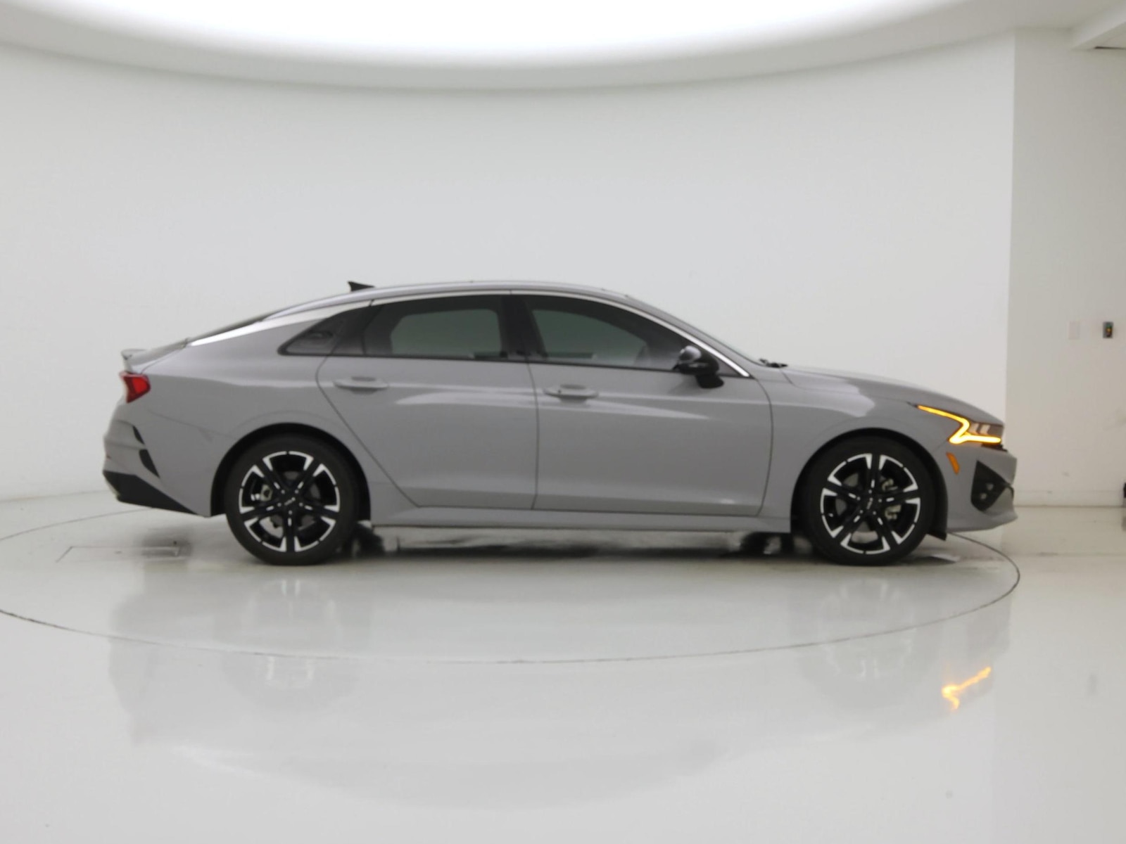 2022 Kia K5 GT-Line - Photo 8