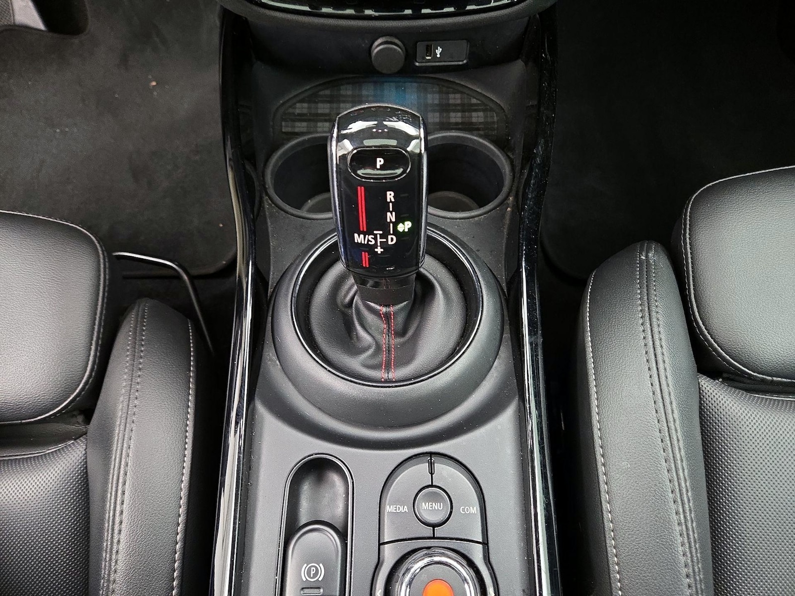 2020 MINI Clubman S - Photo 18