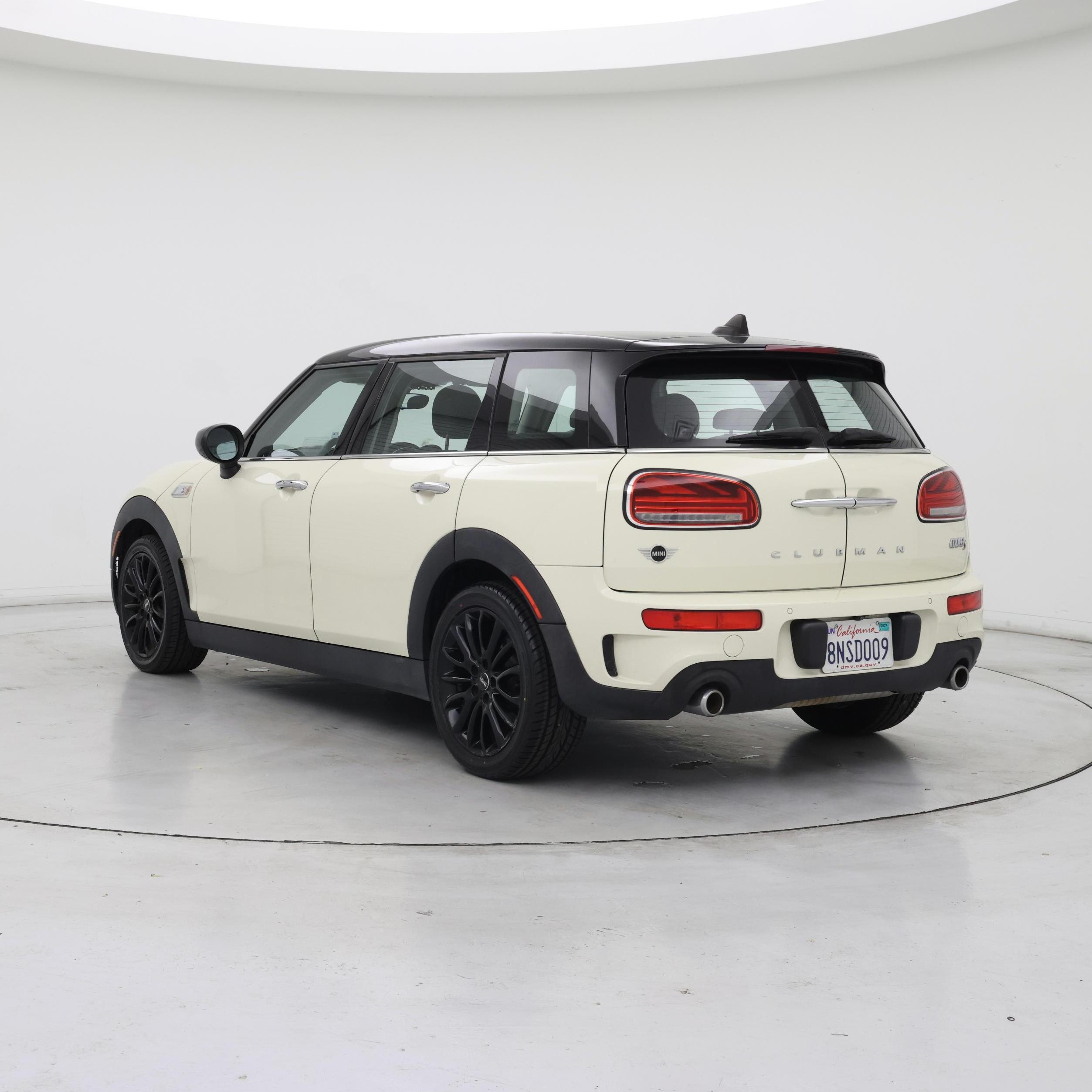 Thumbnail: 2020 MINI Cooper Clubman - 2