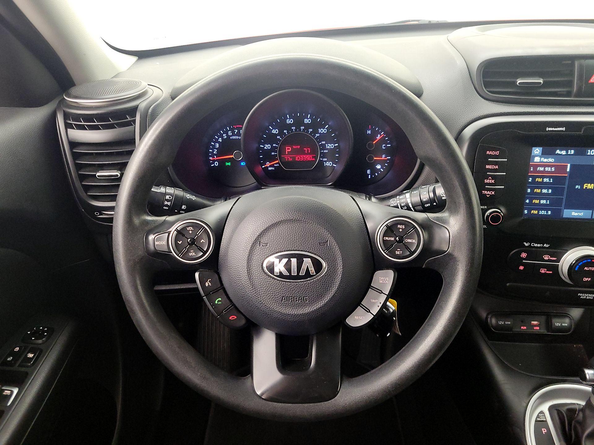 Thumbnail: 2019 Kia Soul - 10