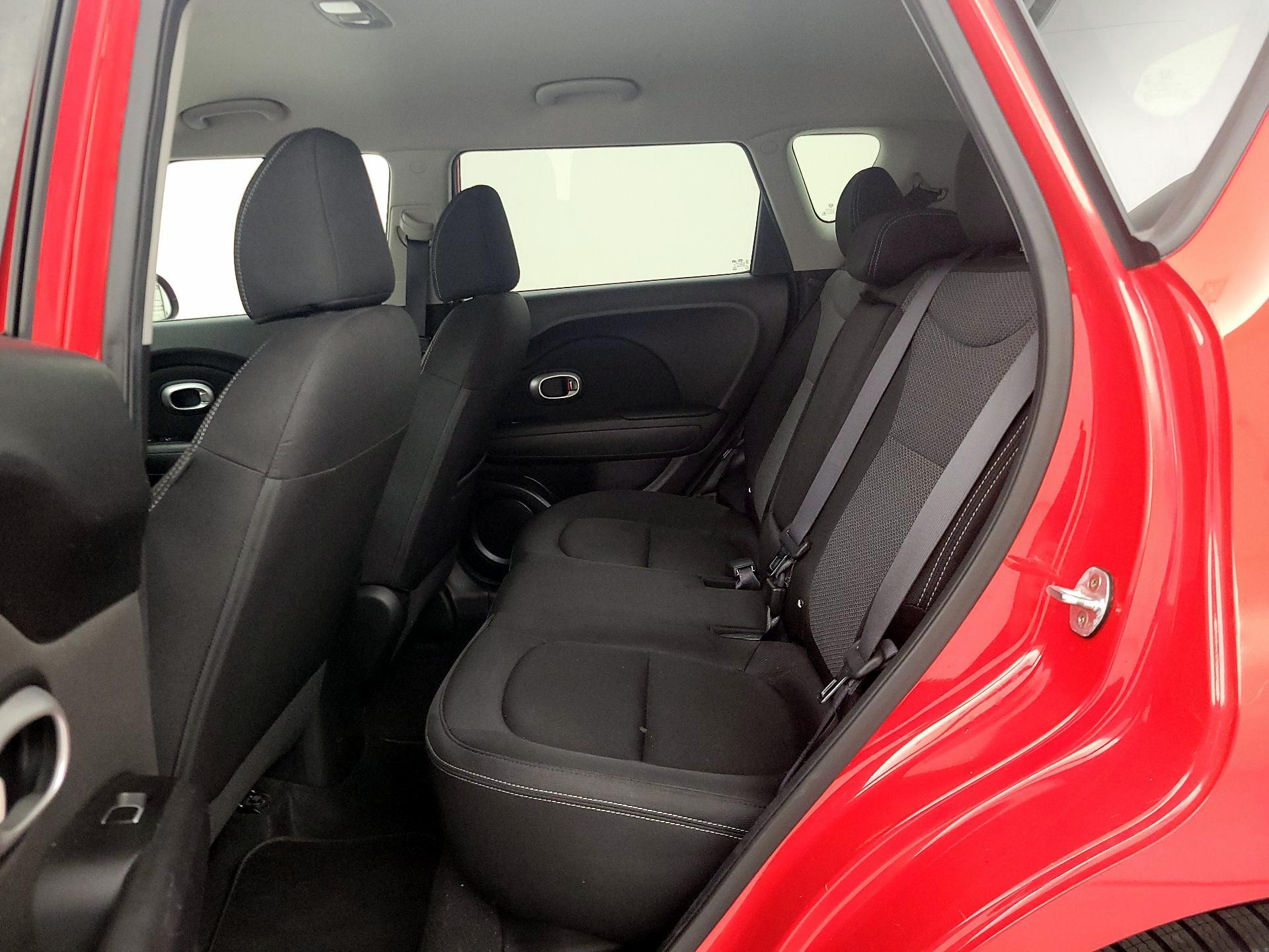 Thumbnail: 2019 Kia Soul - 19