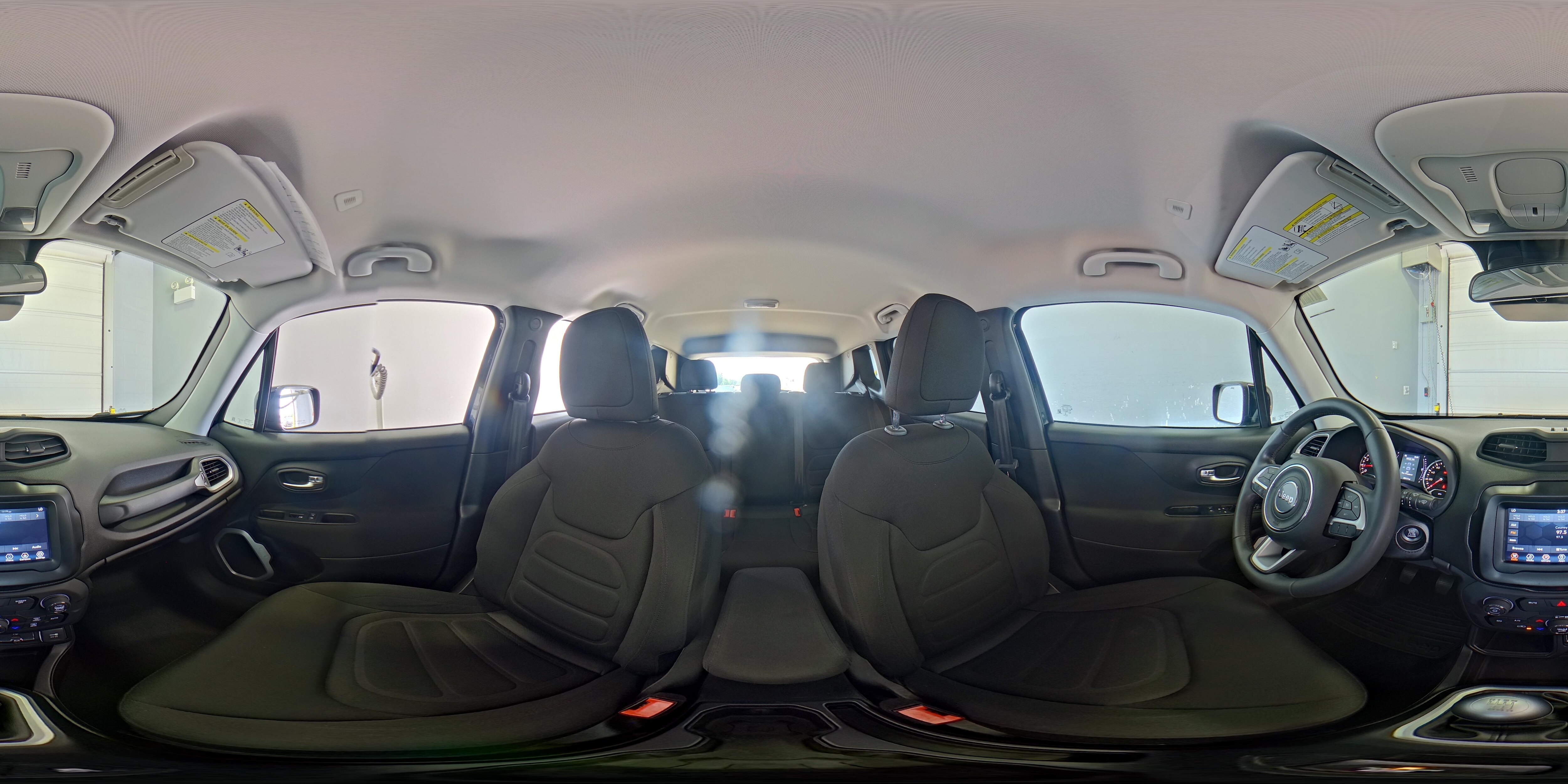 2018 Jeep Renegade Latitude - Photo 24