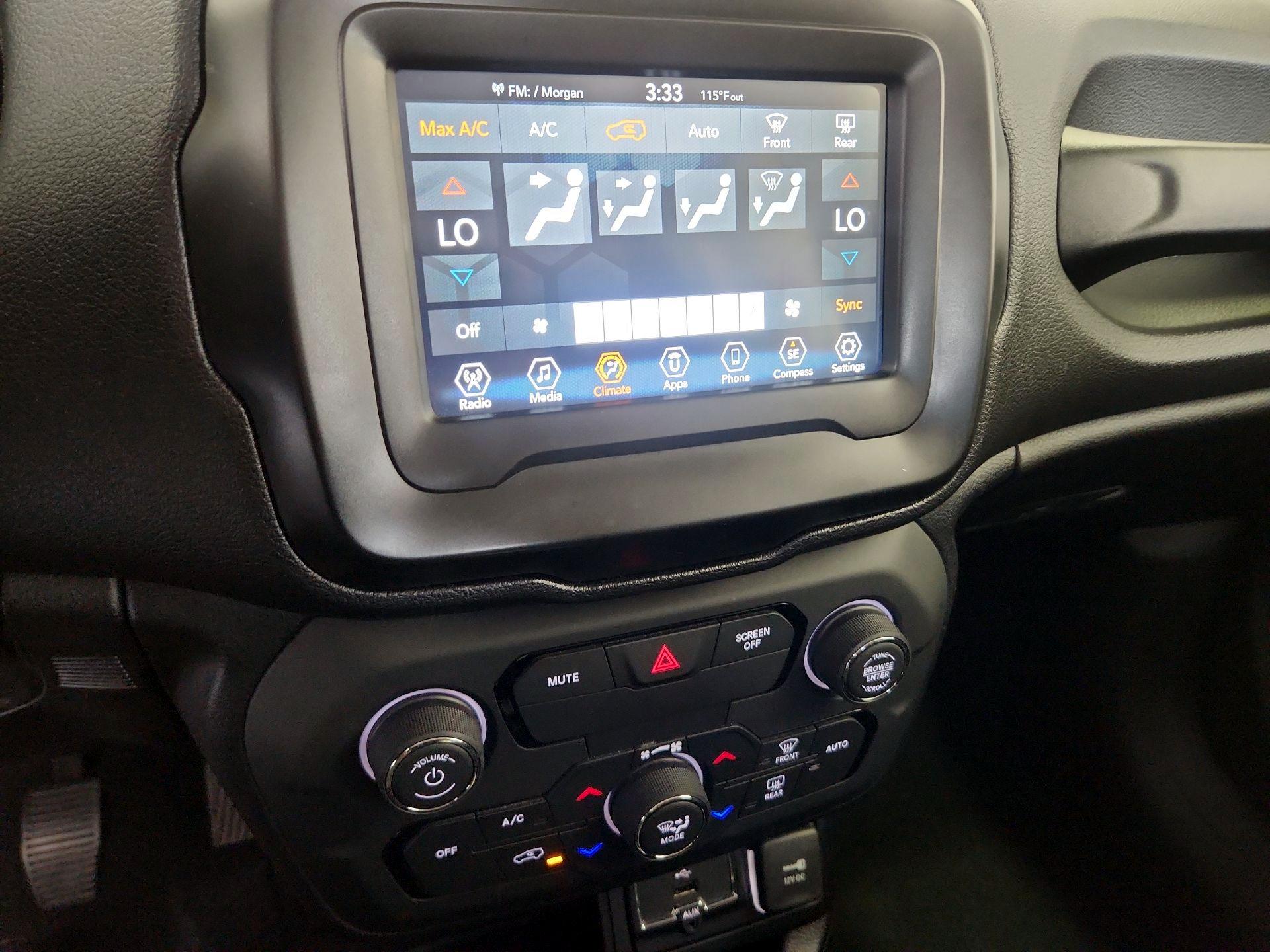 Thumbnail: 2018 Jeep Renegade - 16