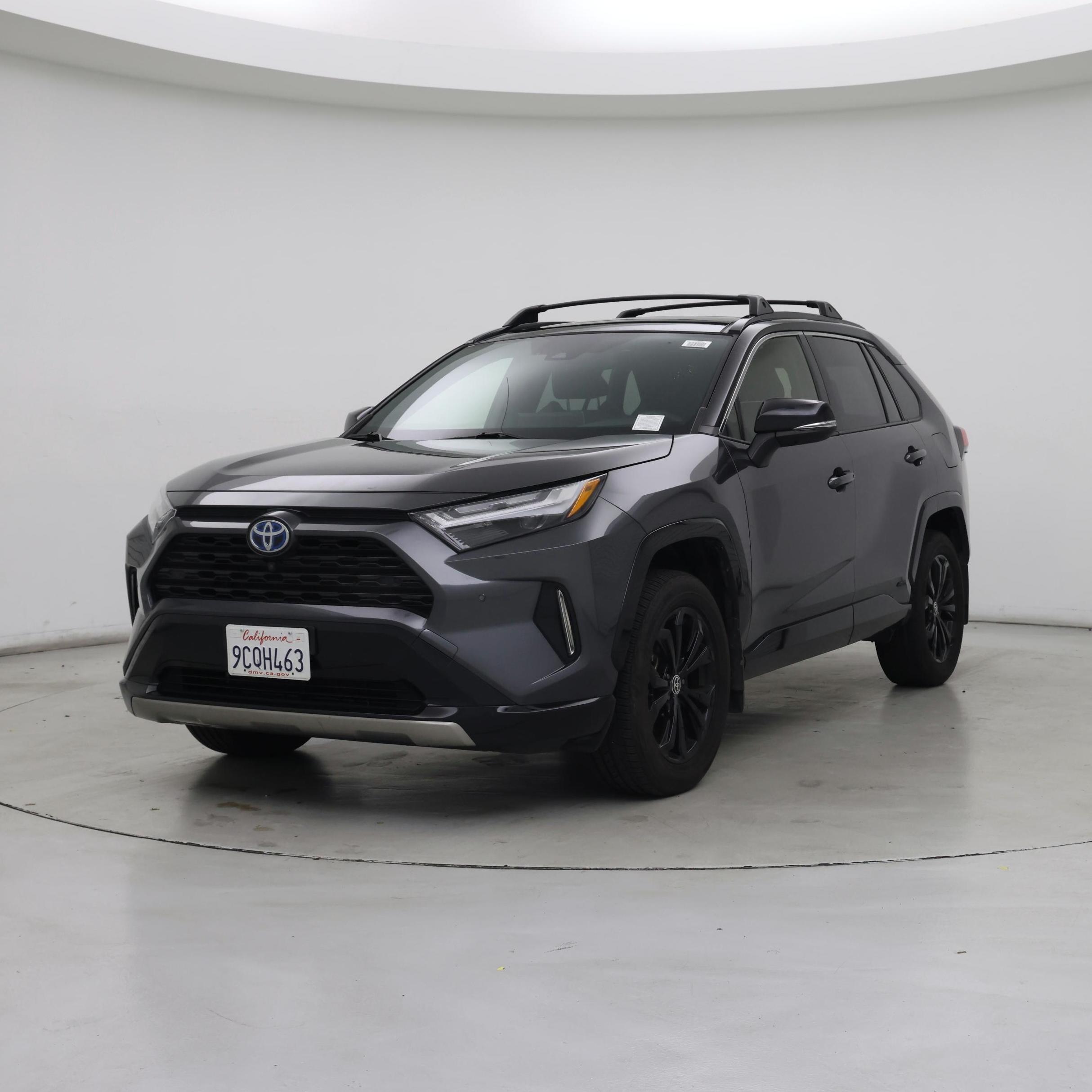 Thumbnail: 2022 Toyota RAV4 - 4