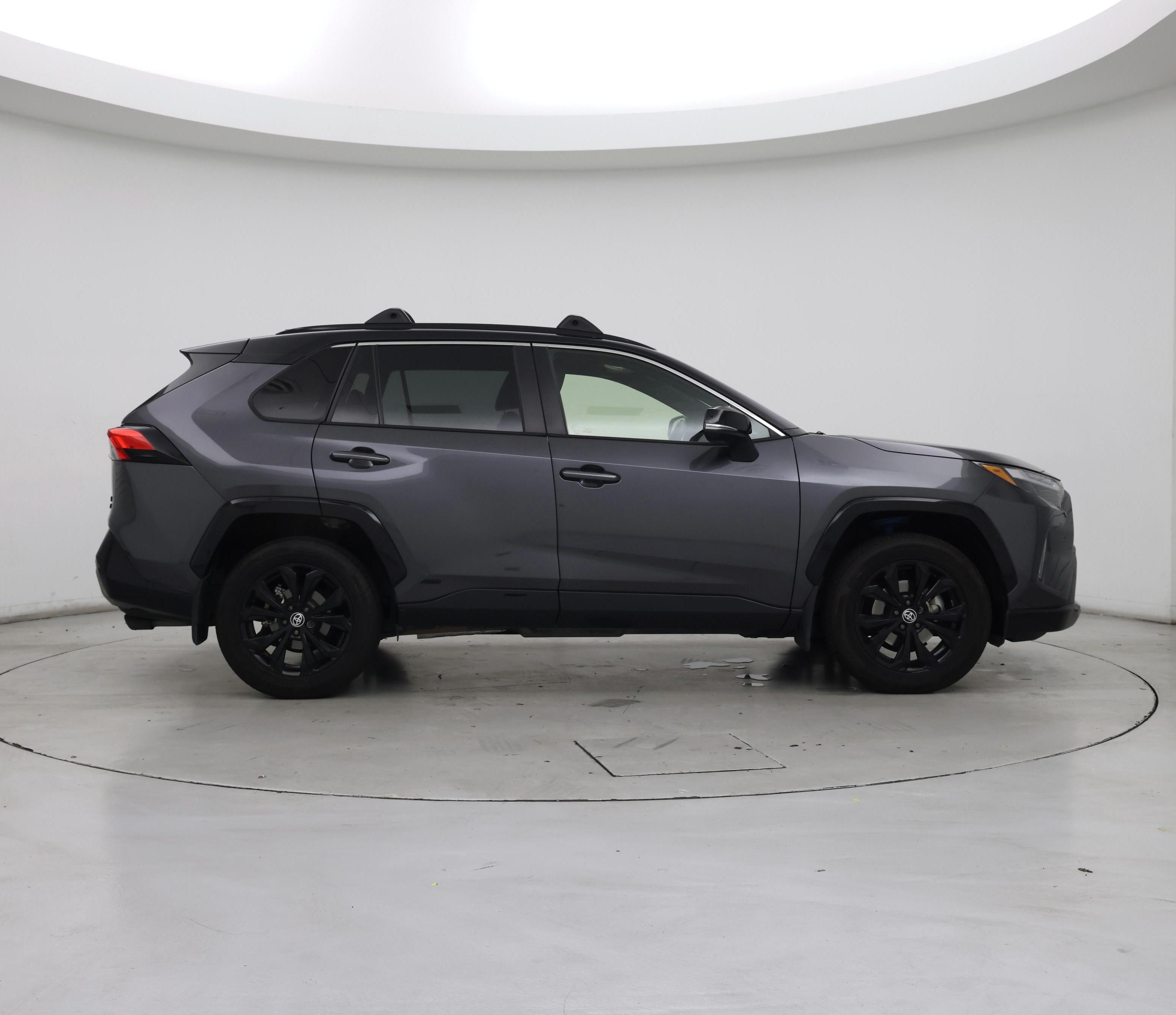 Thumbnail: 2022 Toyota RAV4 - 7