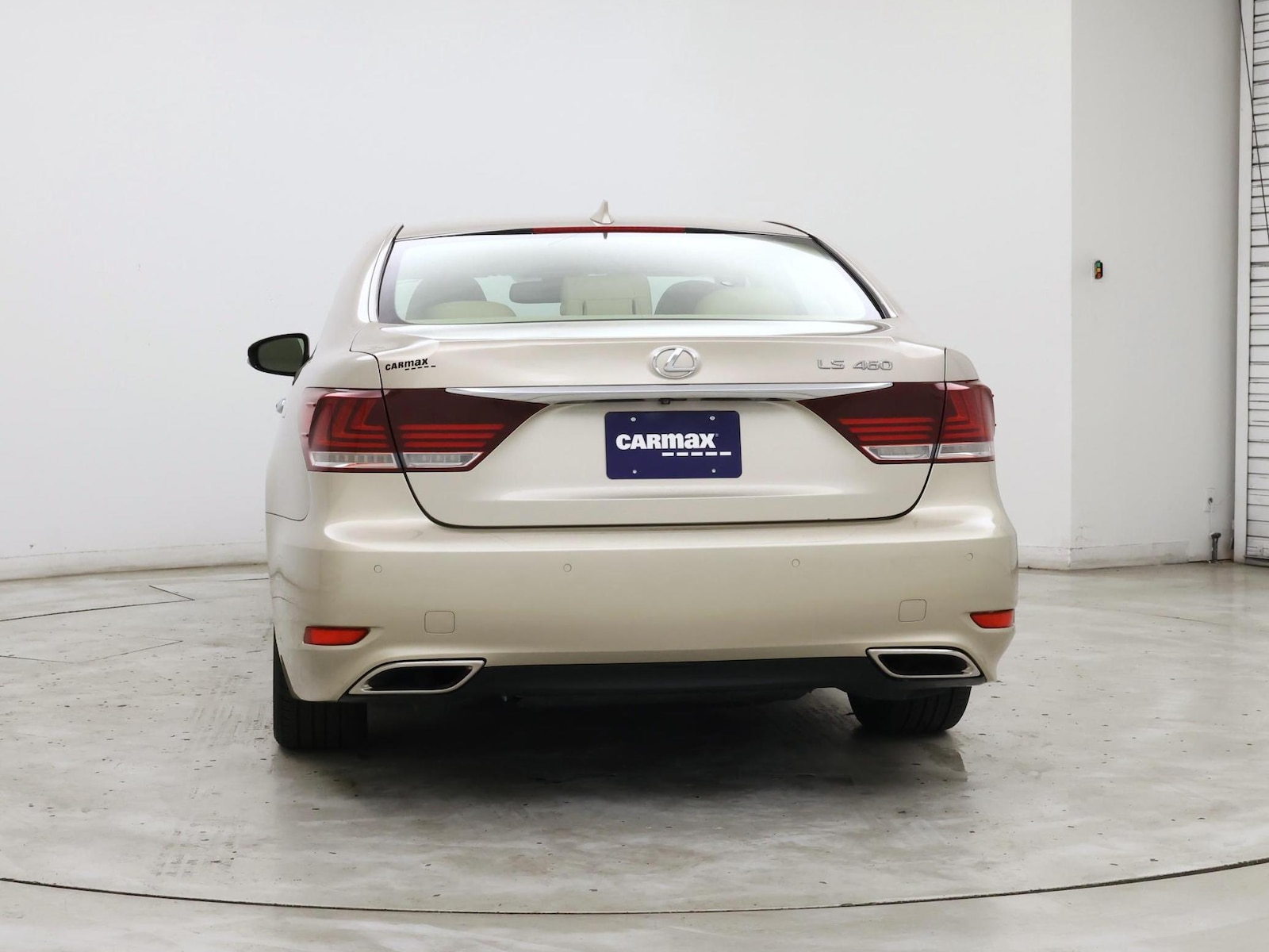 2014 Lexus LS Base - Photo 7