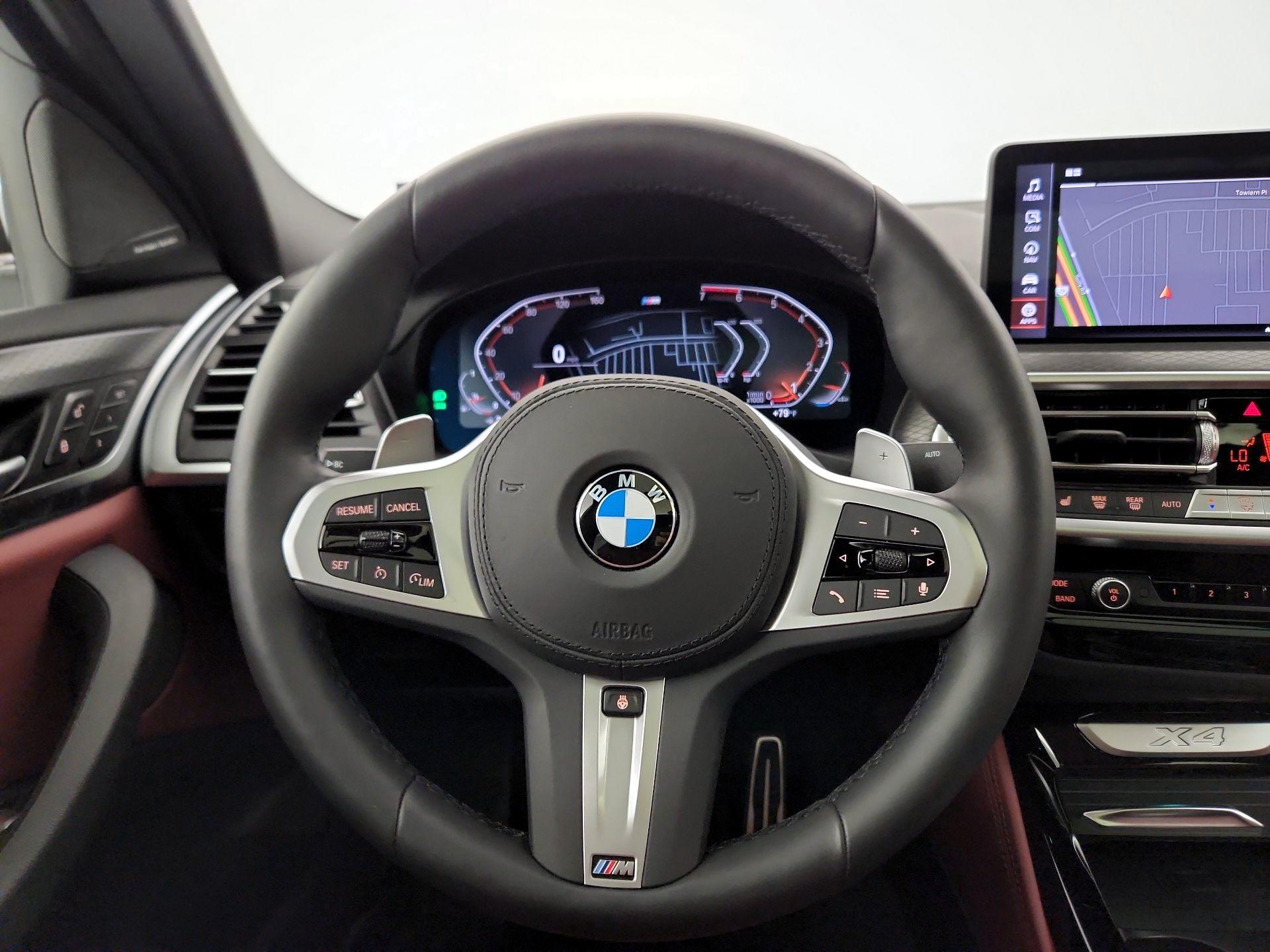 Thumbnail: 2024 BMW X4 - 10