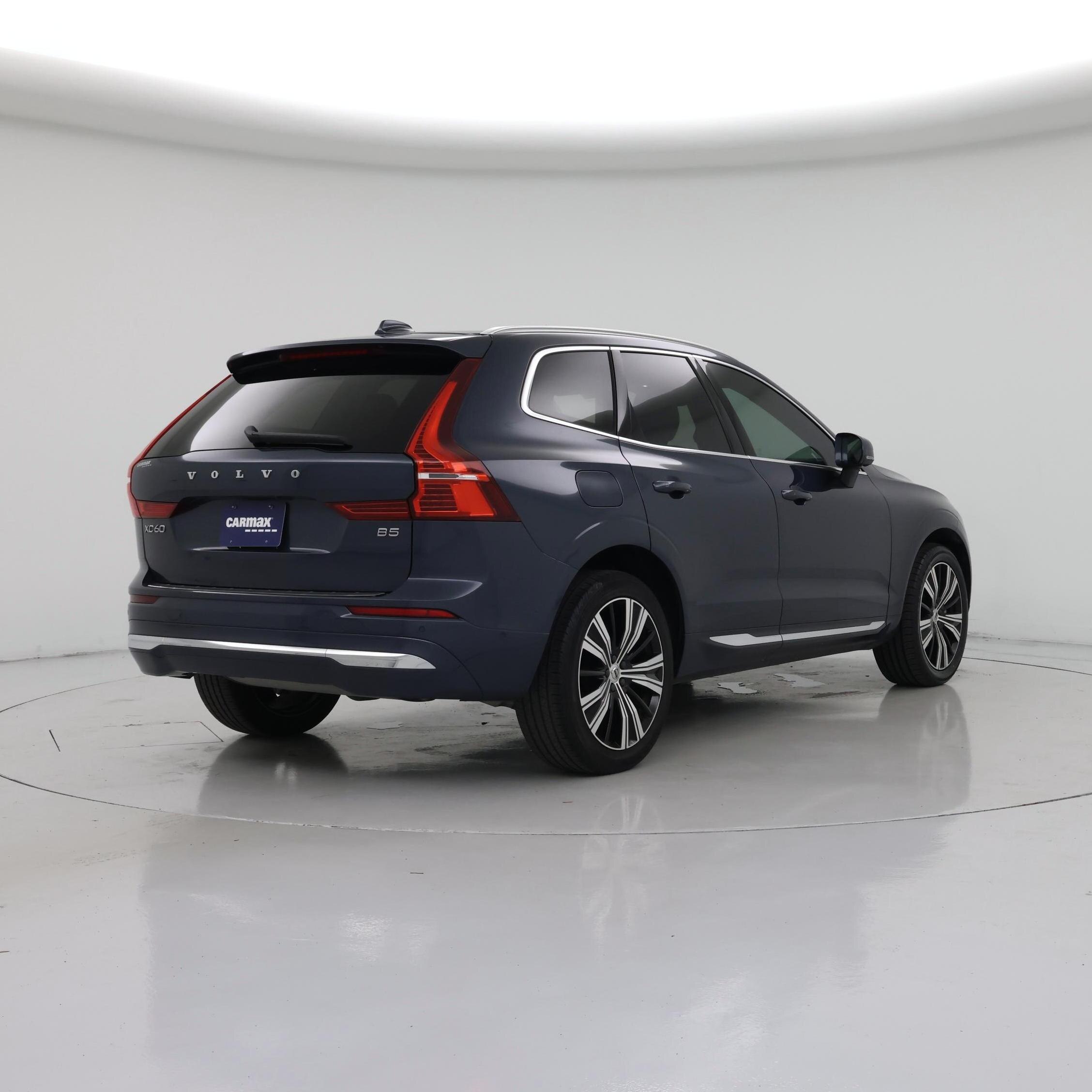 Thumbnail: 2023 Volvo XC60 - 8