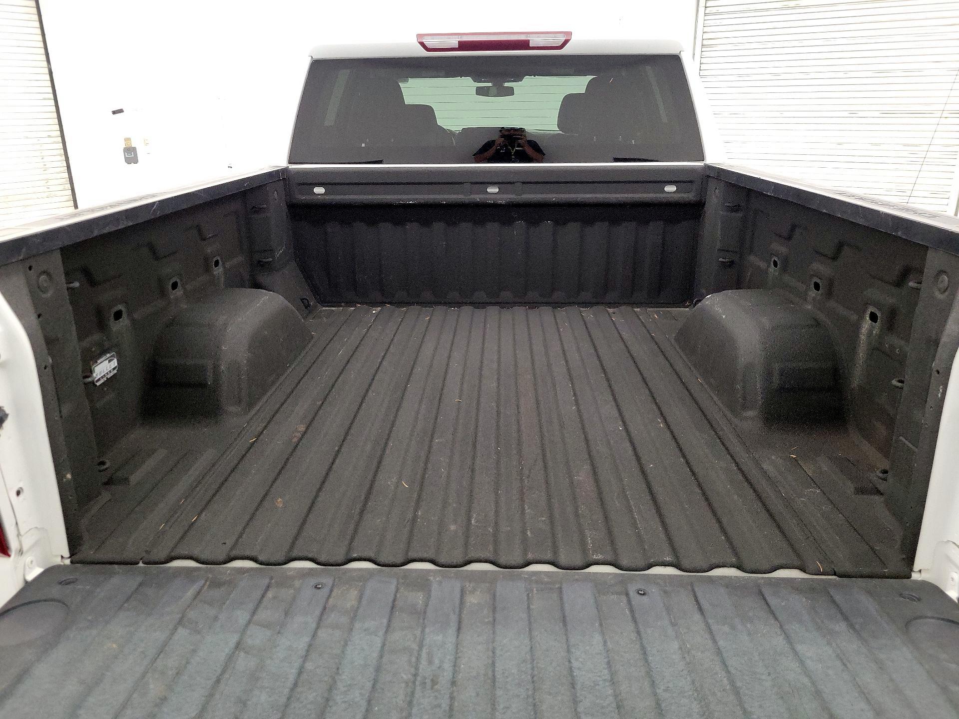 Thumbnail: 2021 Chevrolet Silverado 1500 - 20