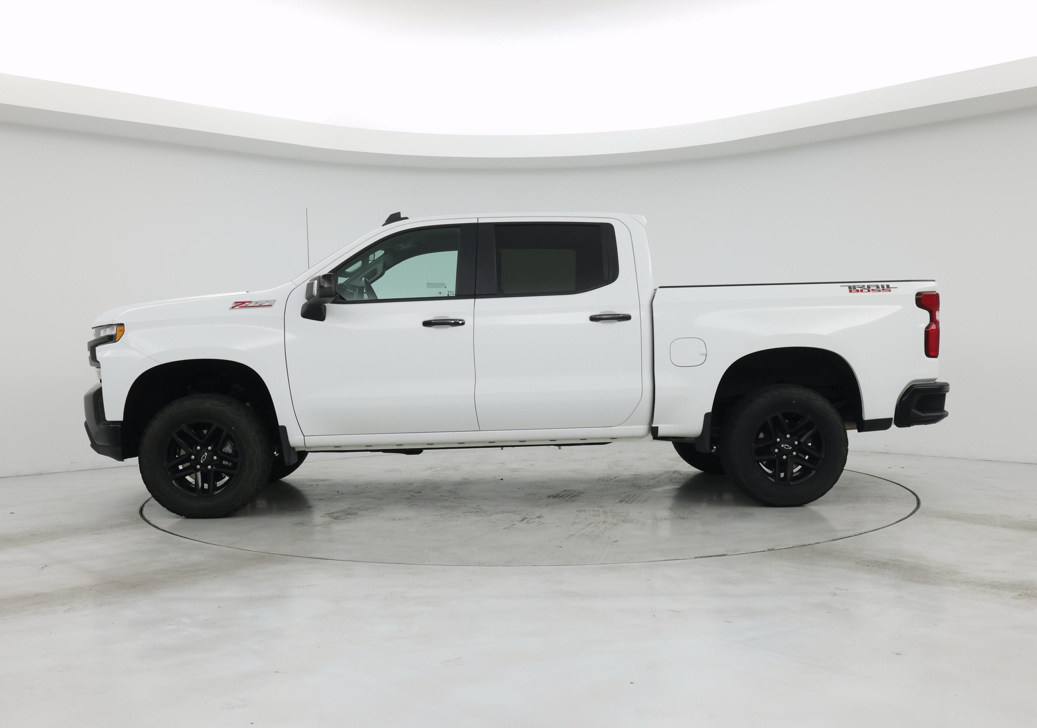 Thumbnail: 2021 Chevrolet Silverado 1500 - 3