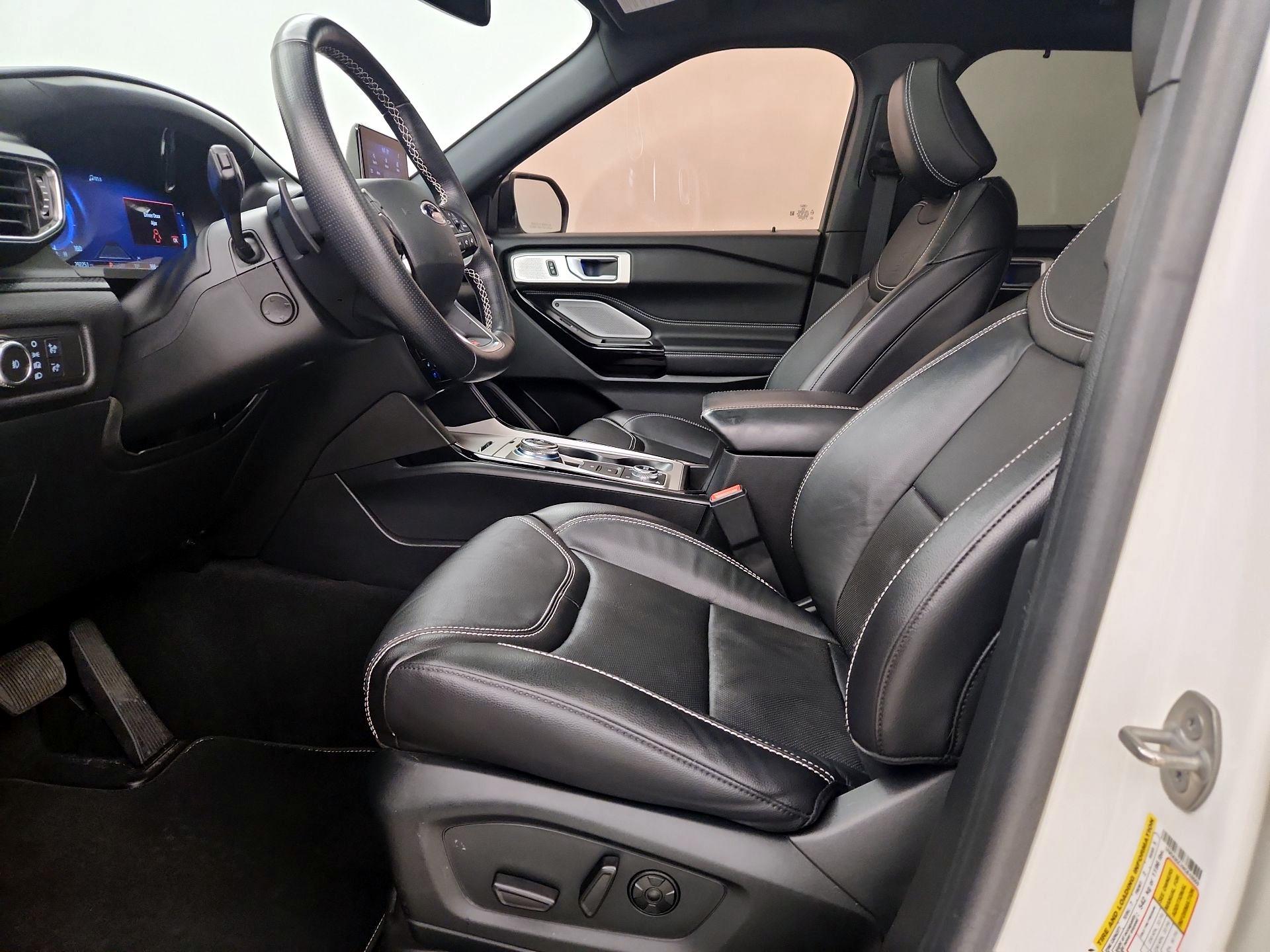 Thumbnail: 2021 Ford Explorer - 11