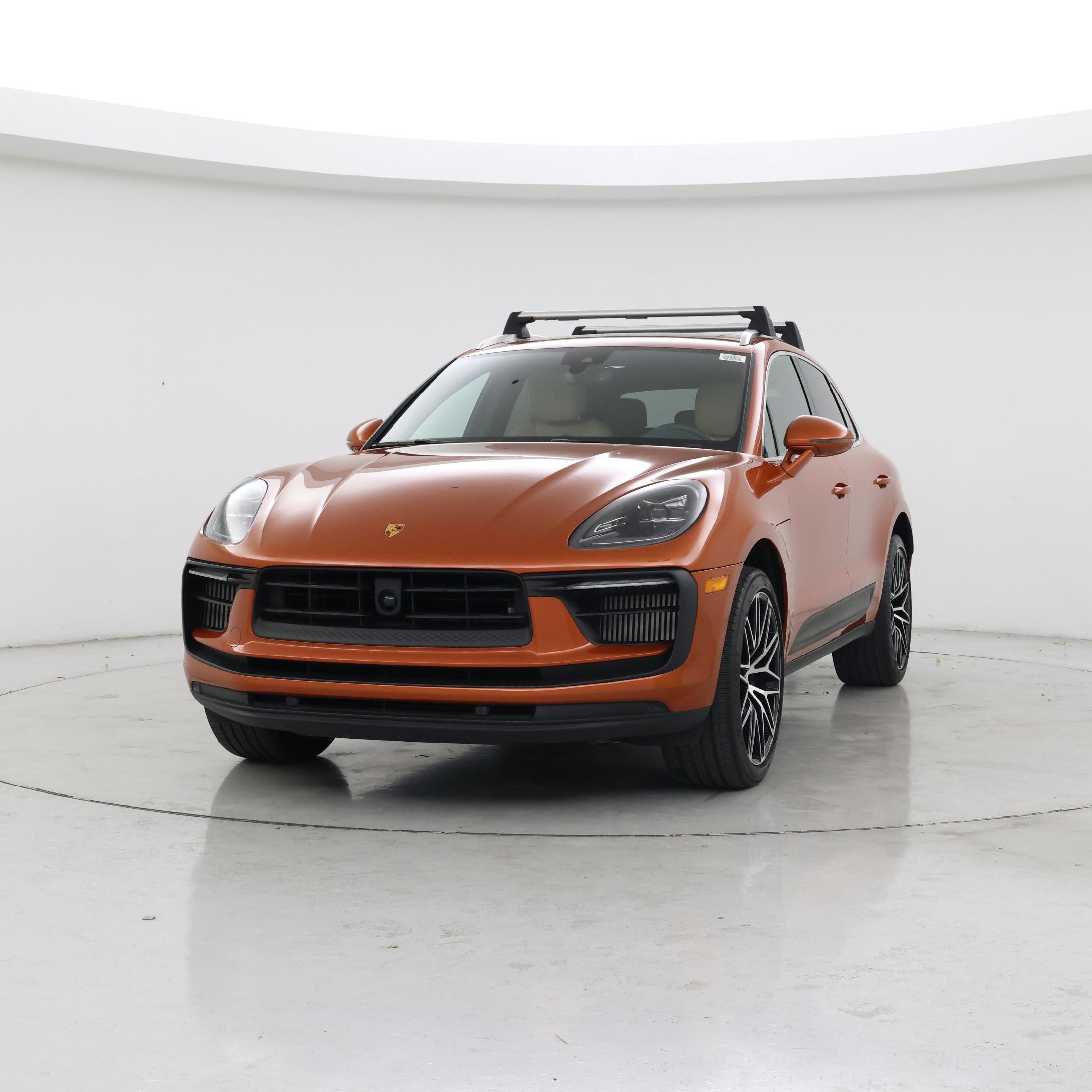 Thumbnail: 2022 Porsche Macan - 4