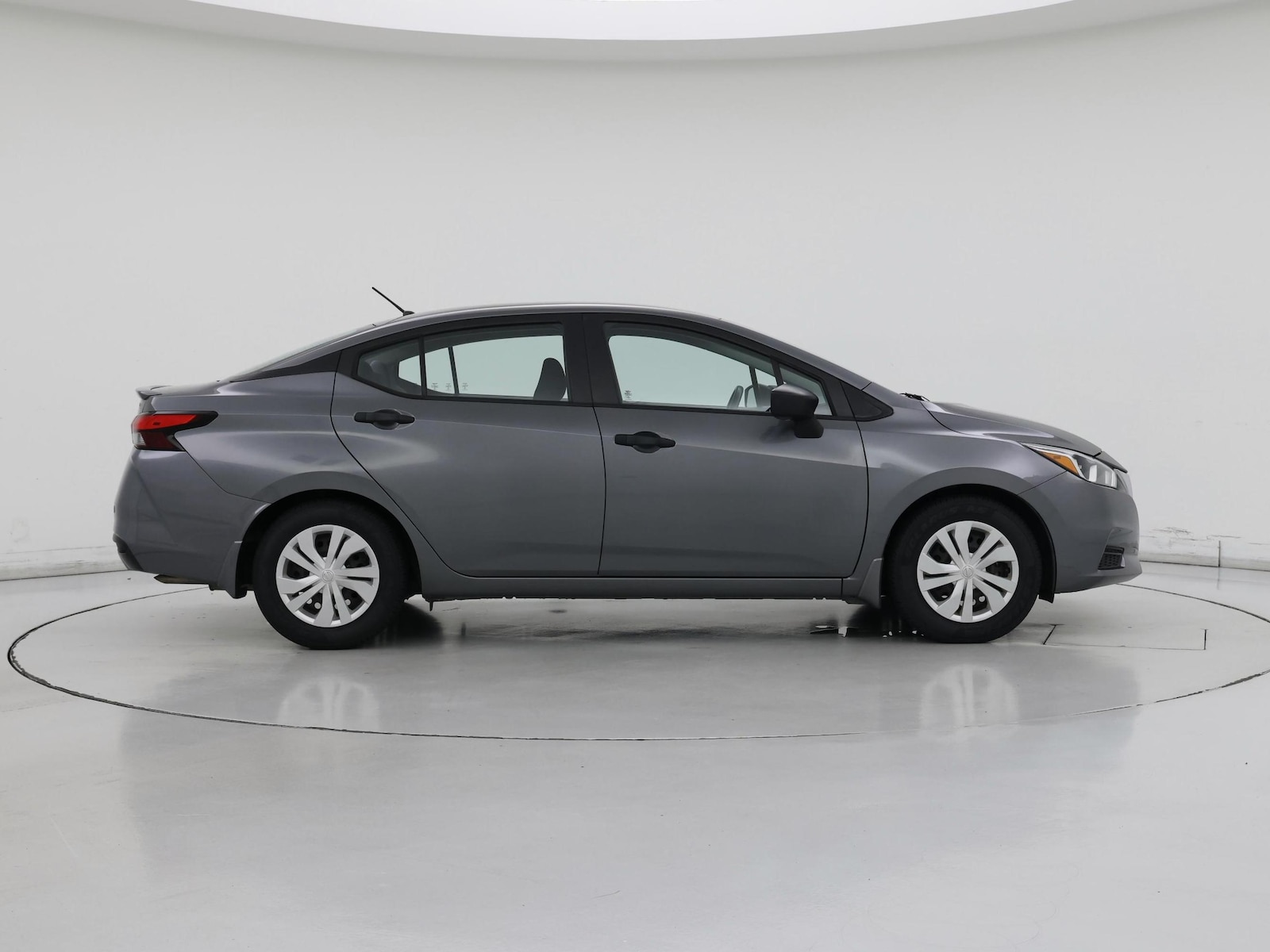 2020 Nissan Versa Sedan S - Photo 8