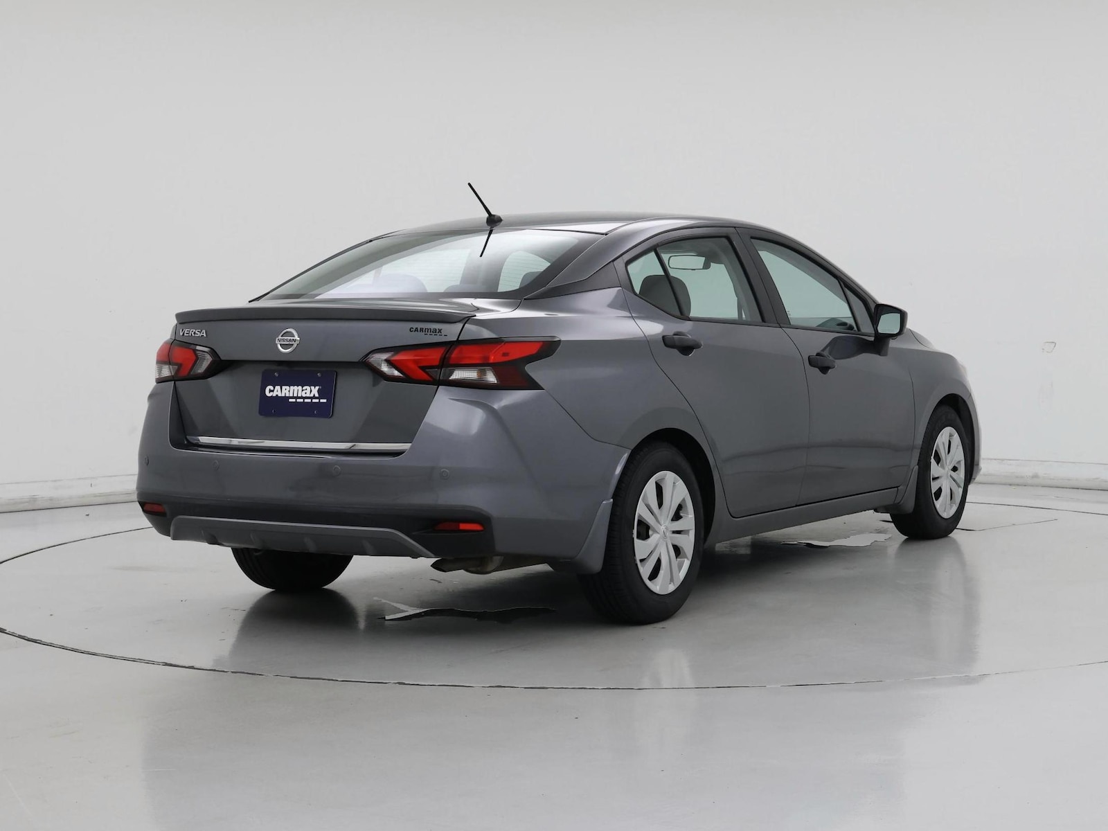 2020 Nissan Versa Sedan S - Photo 9
