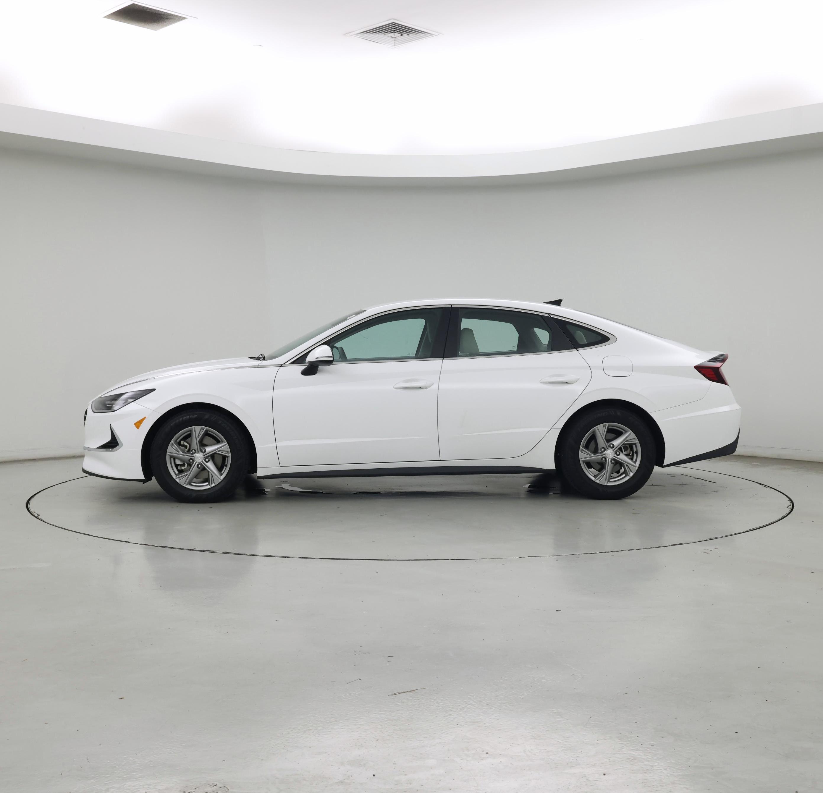 Thumbnail: 2023 Hyundai Sonata - 3