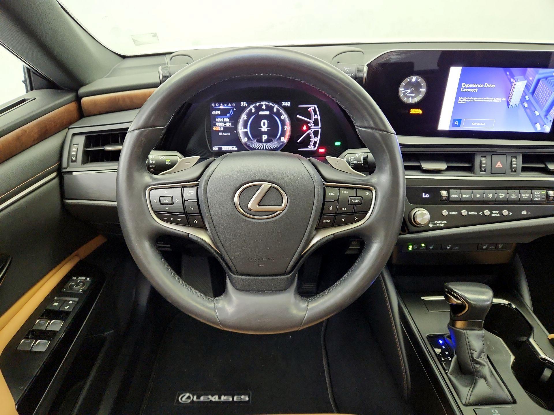 Thumbnail: 2024 Lexus ES - 10