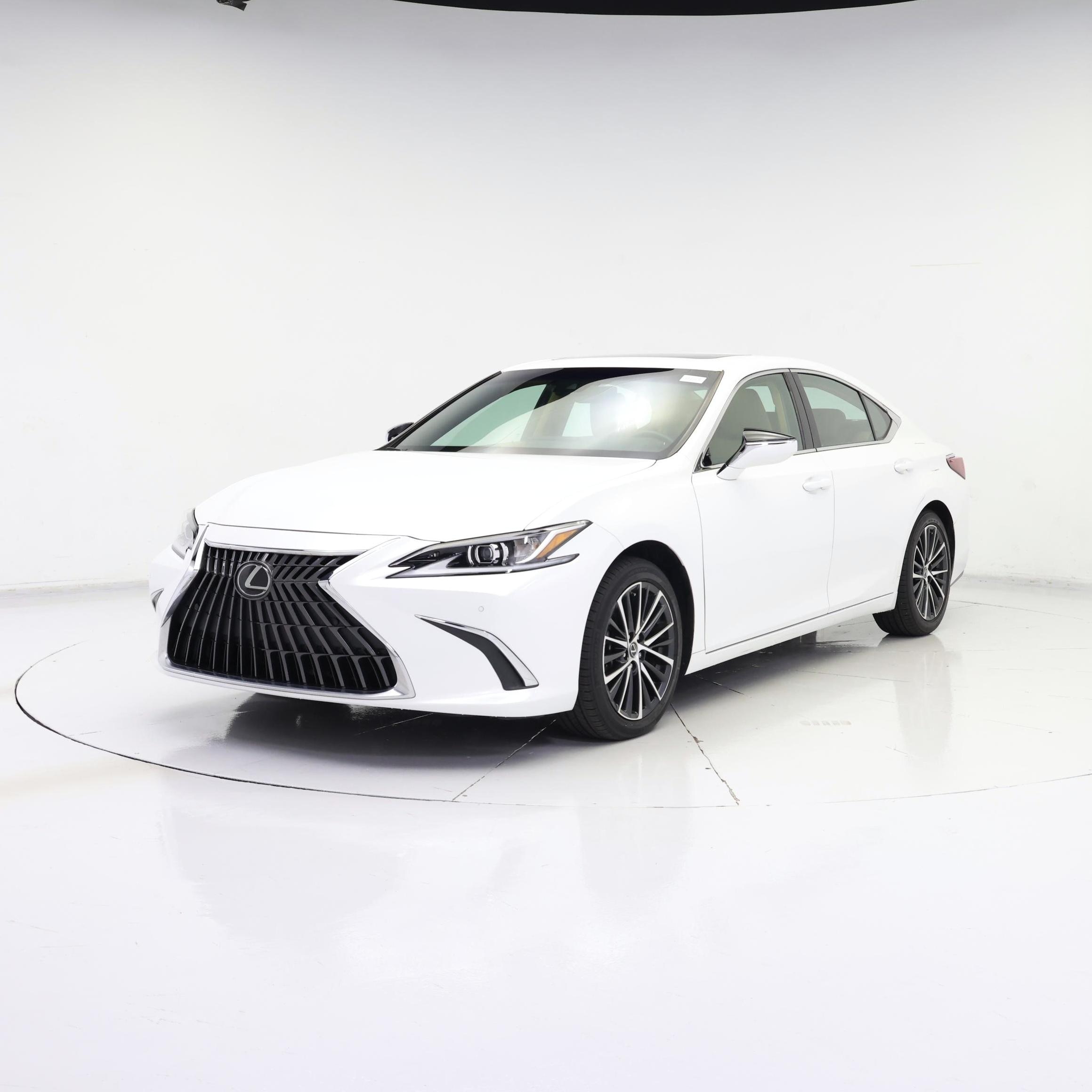 Thumbnail: 2024 Lexus ES - 4