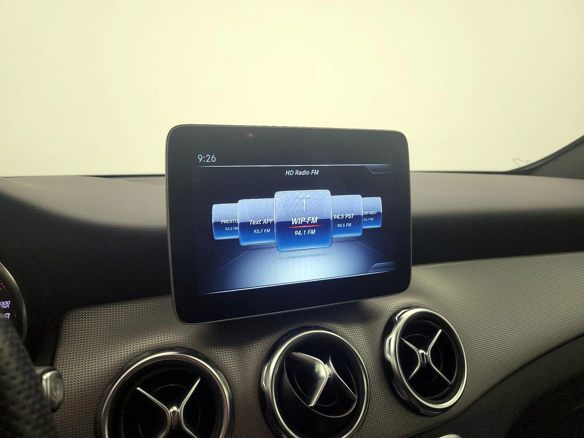 Thumbnail: 2019 Mercedes-Benz GLA - 15