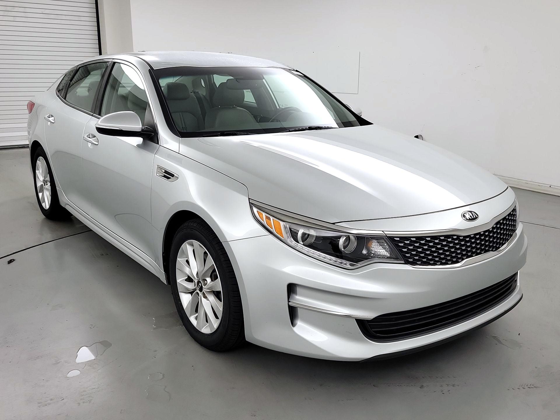 Thumbnail: 2016 Kia Optima - 1
