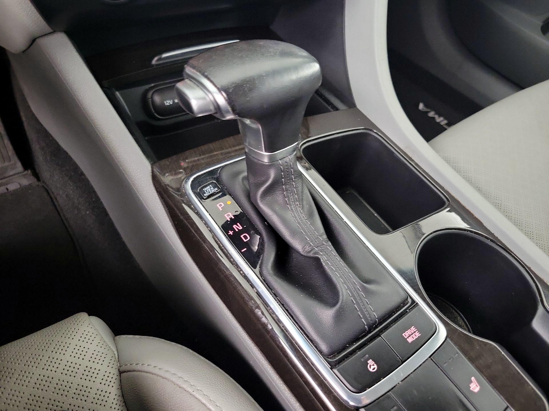 Thumbnail: 2016 Kia Optima - 15