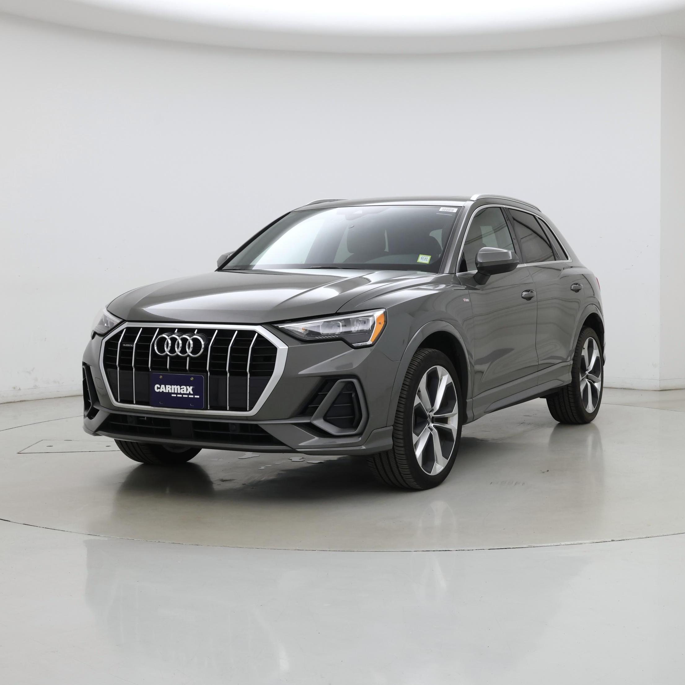 Thumbnail: 2021 Audi Q3 - 4