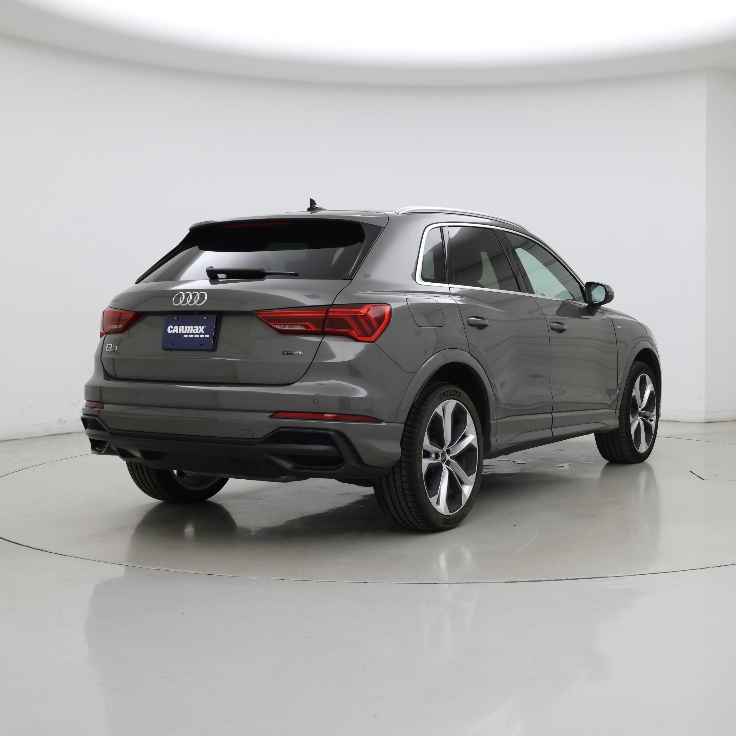 Thumbnail: 2021 Audi Q3 - 8
