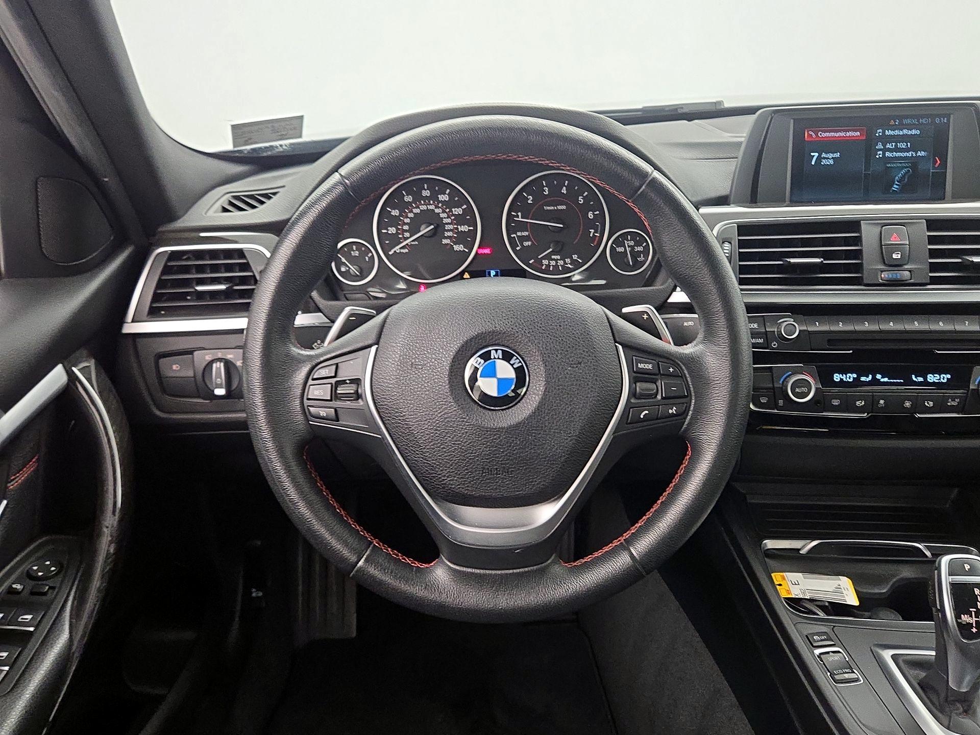 Thumbnail: 2018 BMW 3 Series - 10