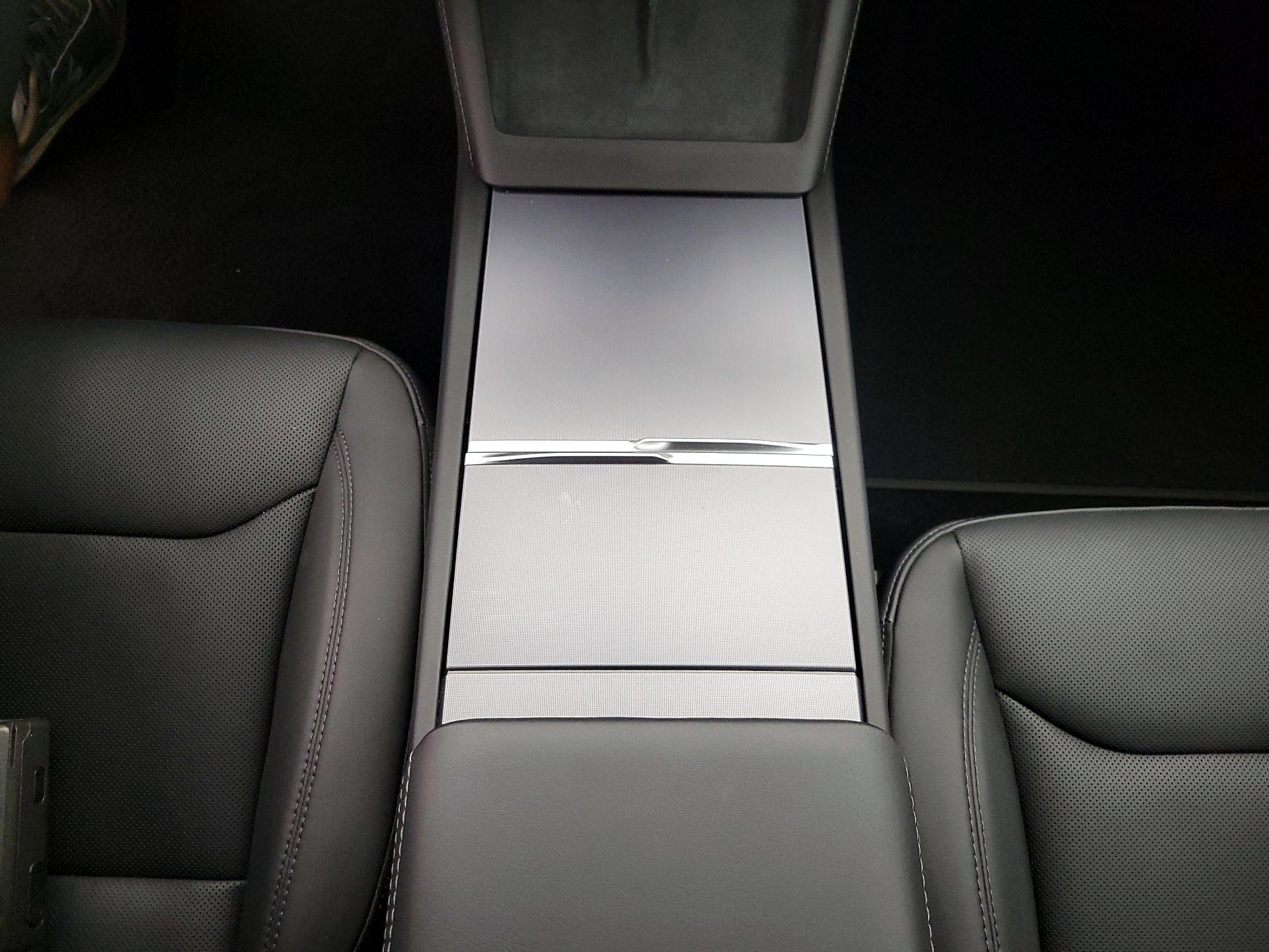 Thumbnail: 2025 Tesla Model 3 - 17