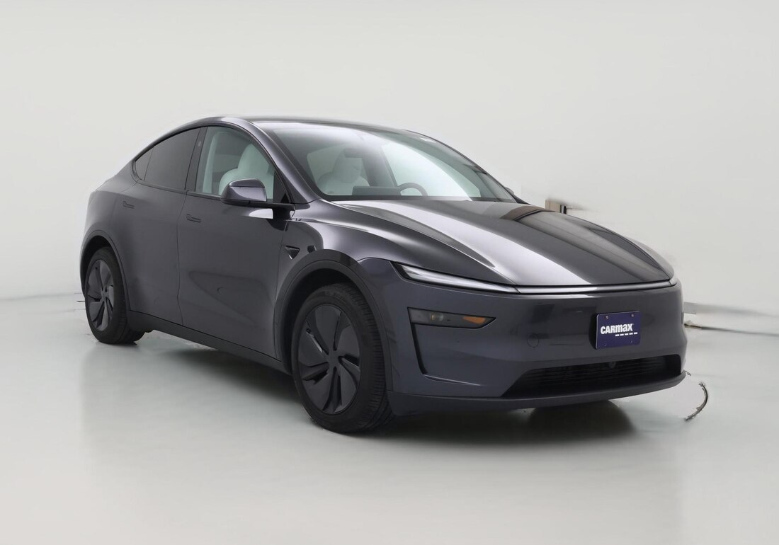 2026 Tesla Model Y Premium Rear-Wheel Drive in Gray — CarMax photo