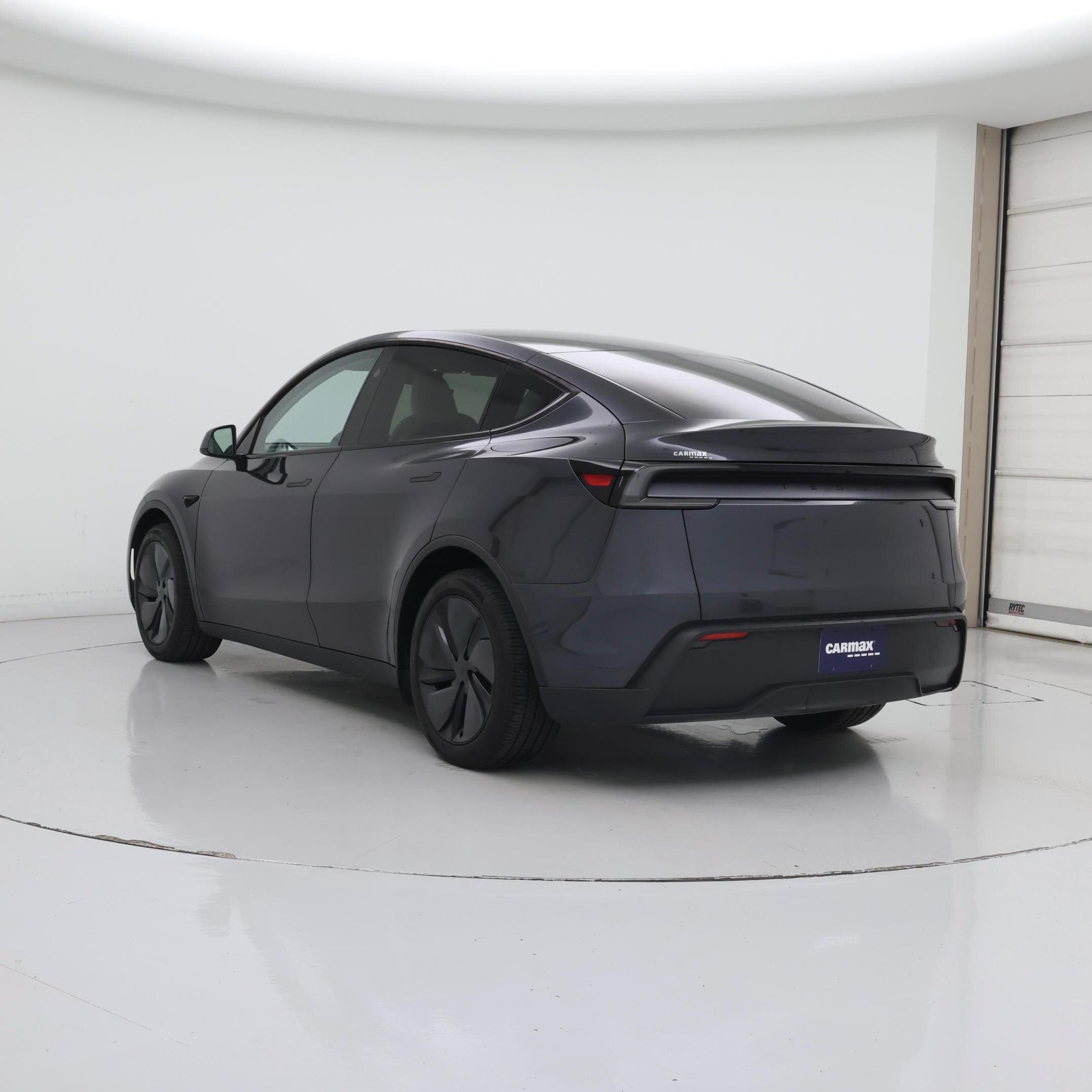 Thumbnail: 2026 Tesla Model Y - 2