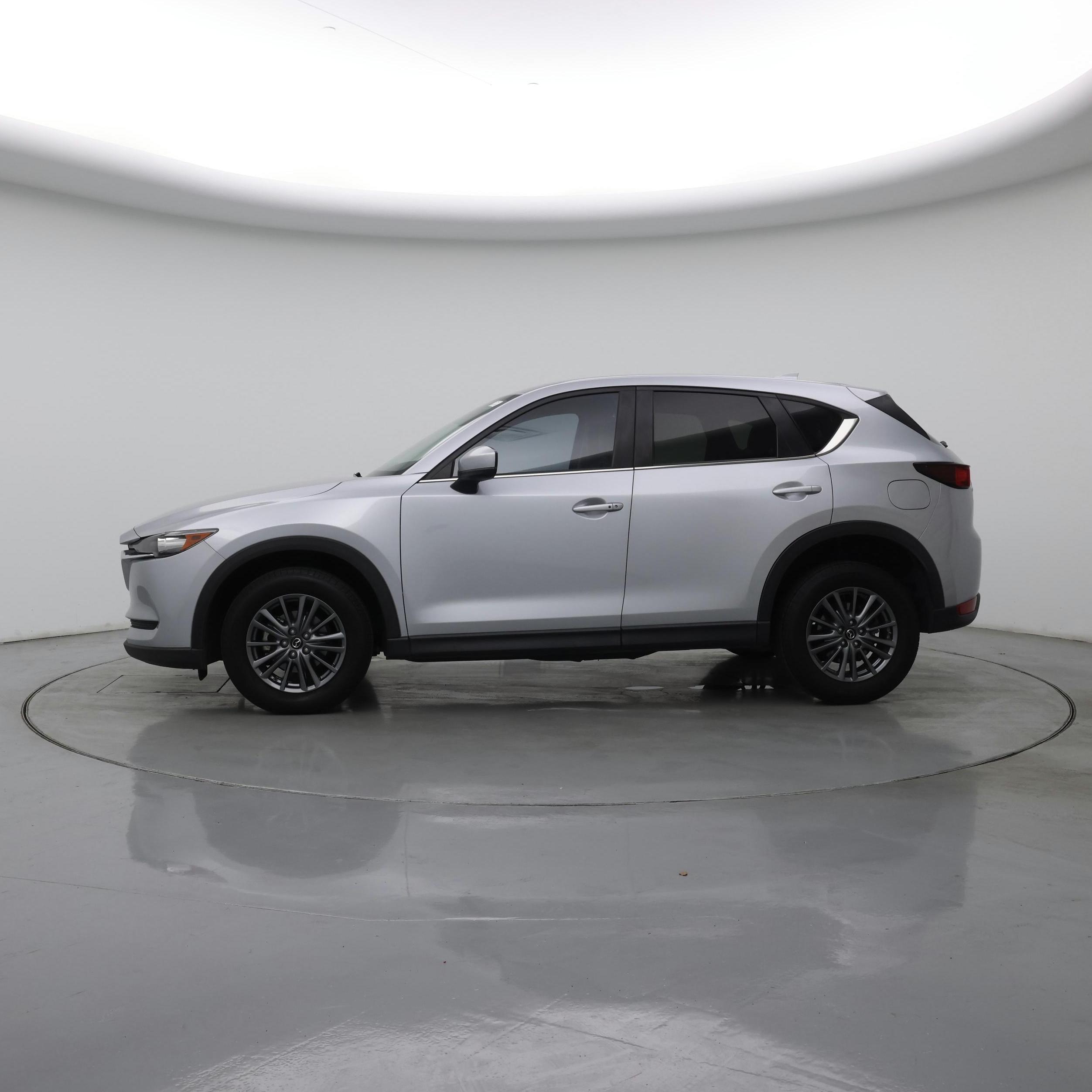 Thumbnail: 2017 Mazda CX-5 - 3