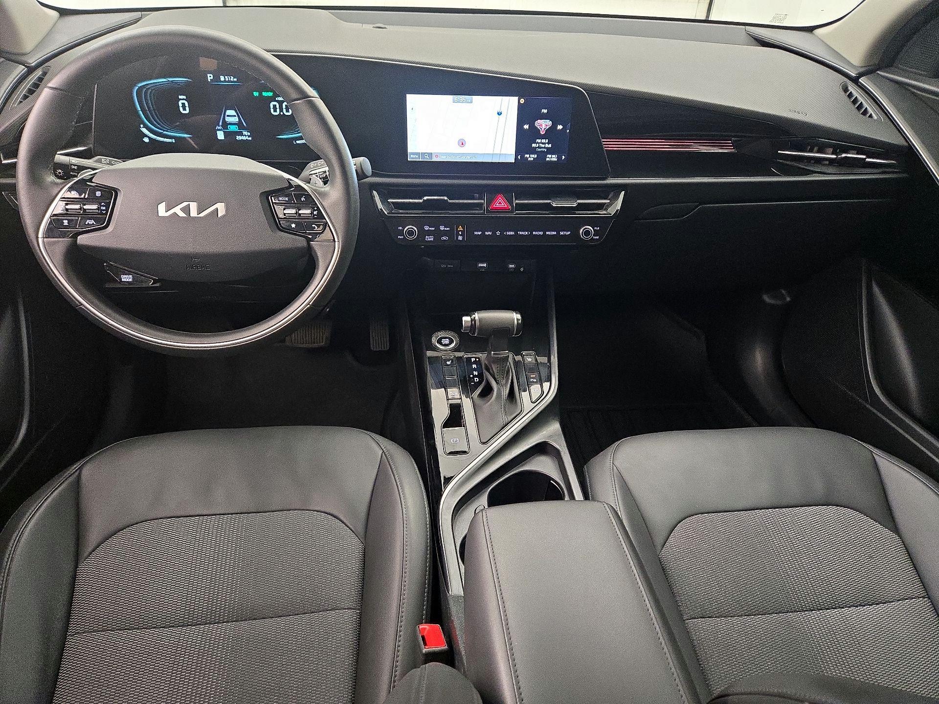 Thumbnail: 2023 Kia Niro - 9