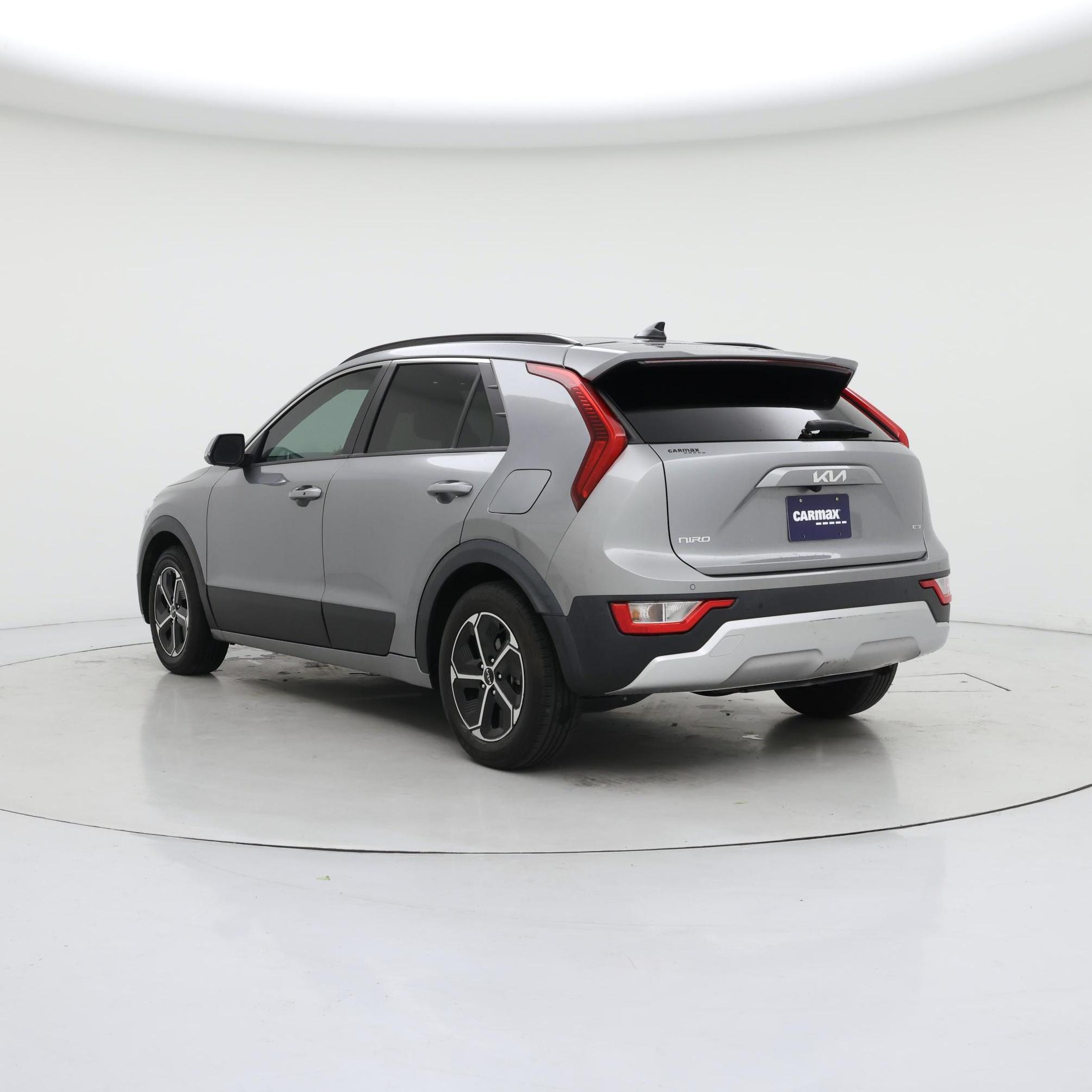 Thumbnail: 2023 Kia Niro - 2