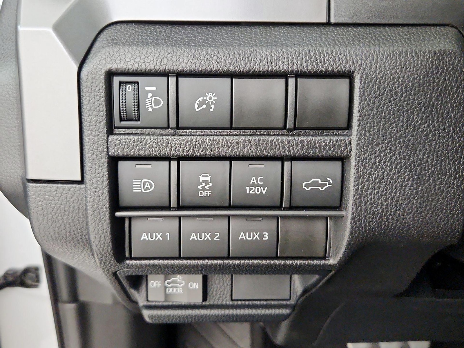 2024 Toyota Tacoma TRD Sport - Photo 14