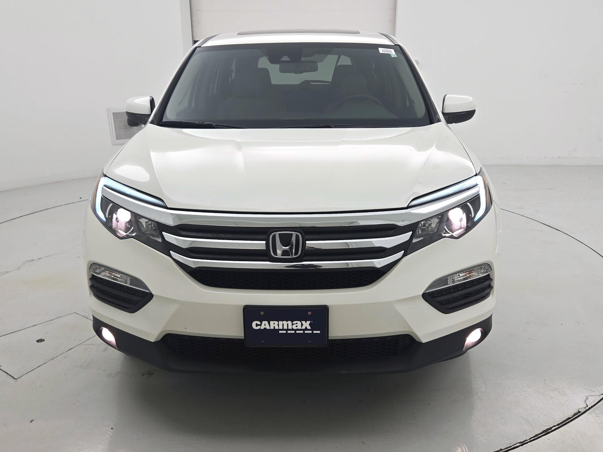 Thumbnail: 2017 Honda Pilot - 2