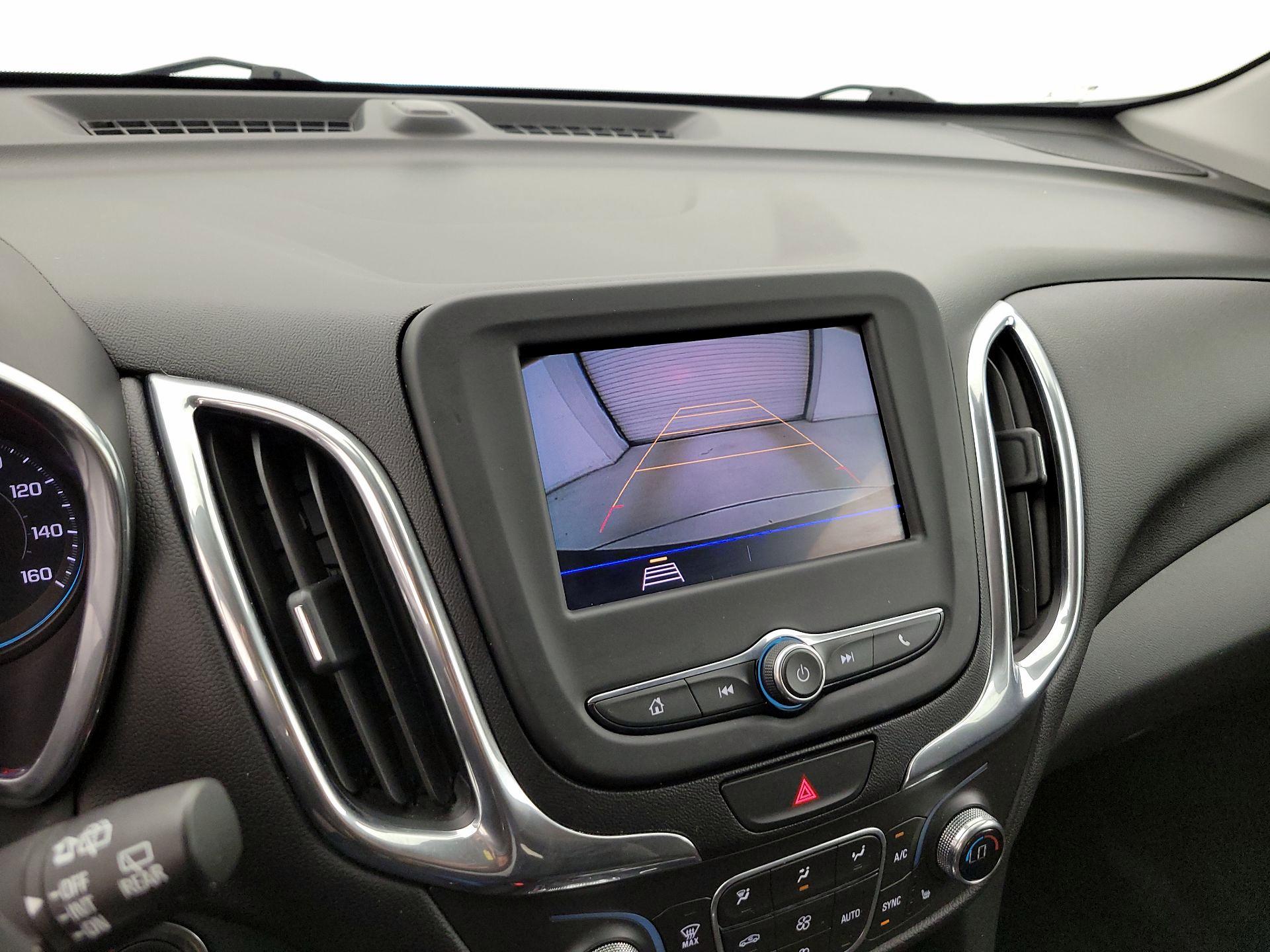 Thumbnail: 2020 Chevrolet Equinox - 15