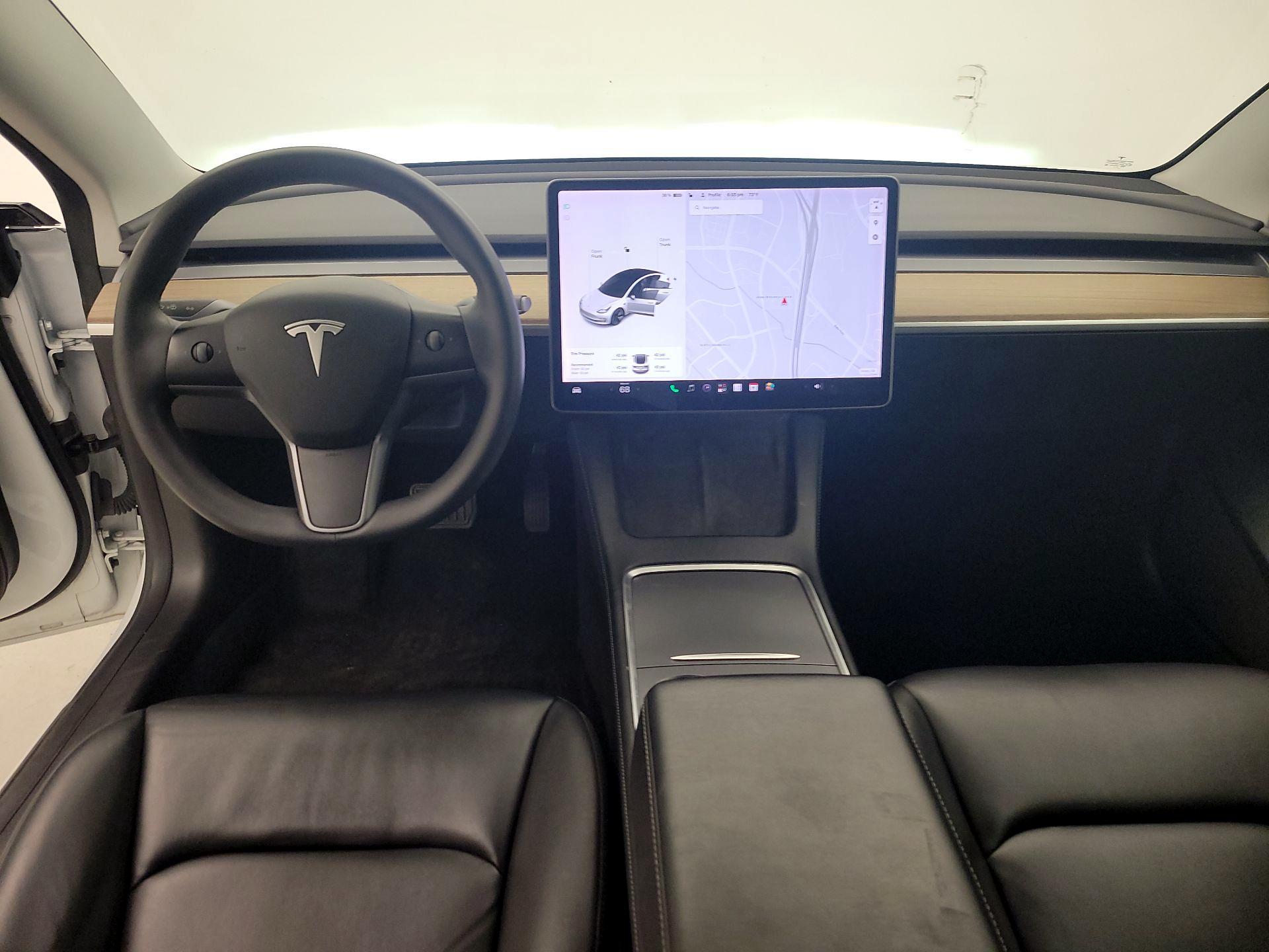 Thumbnail: 2021 Tesla Model 3 - 9