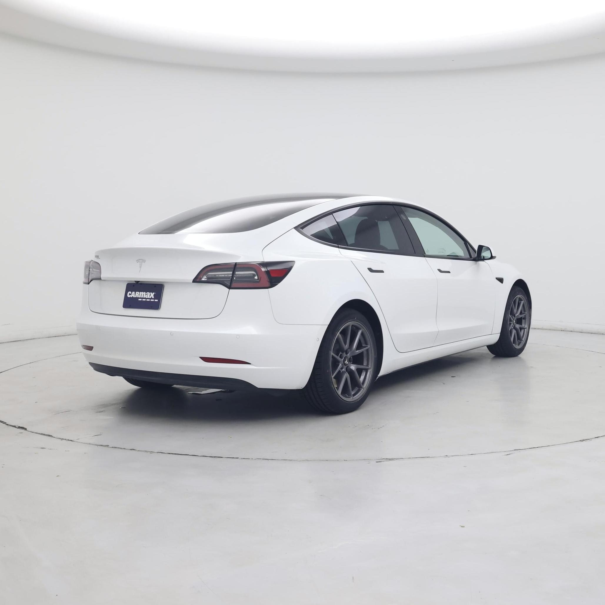 Thumbnail: 2021 Tesla Model 3 - 8