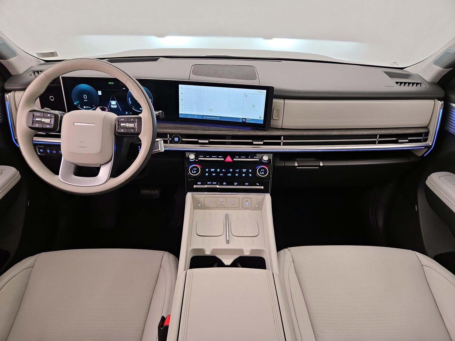 Thumbnail: 2025 Hyundai Santa Fe - 9