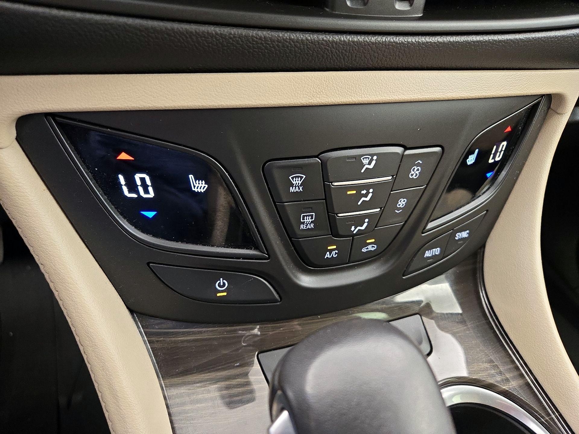 Thumbnail: 2020 Buick Envision - 16