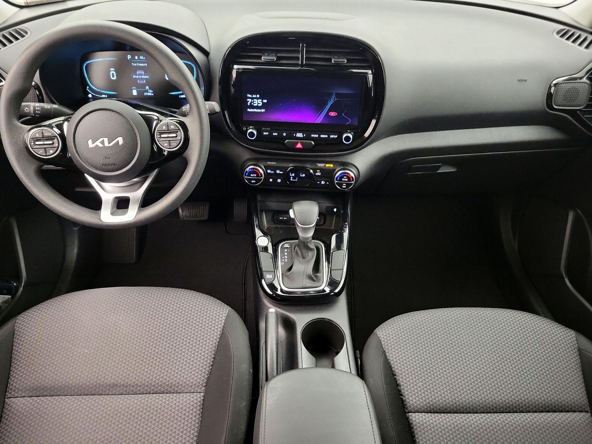 Thumbnail: 2023 Kia Soul - 9