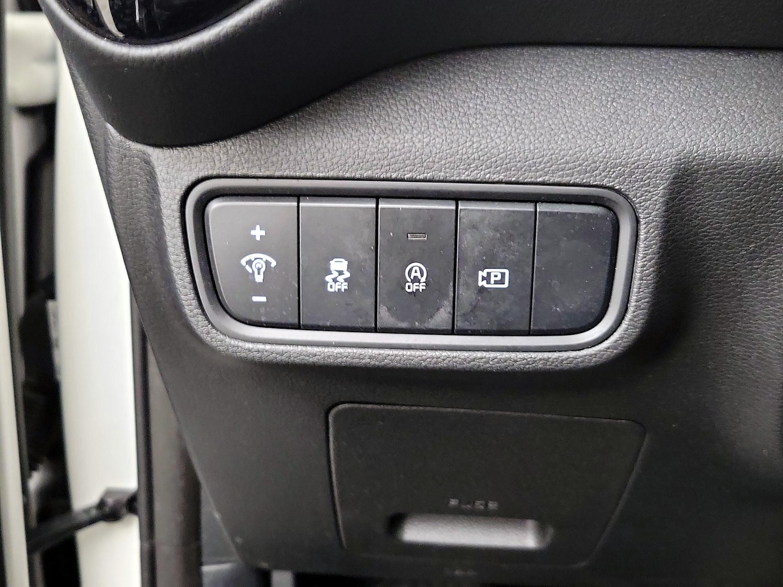 2023 Kia Soul S - Photo 14