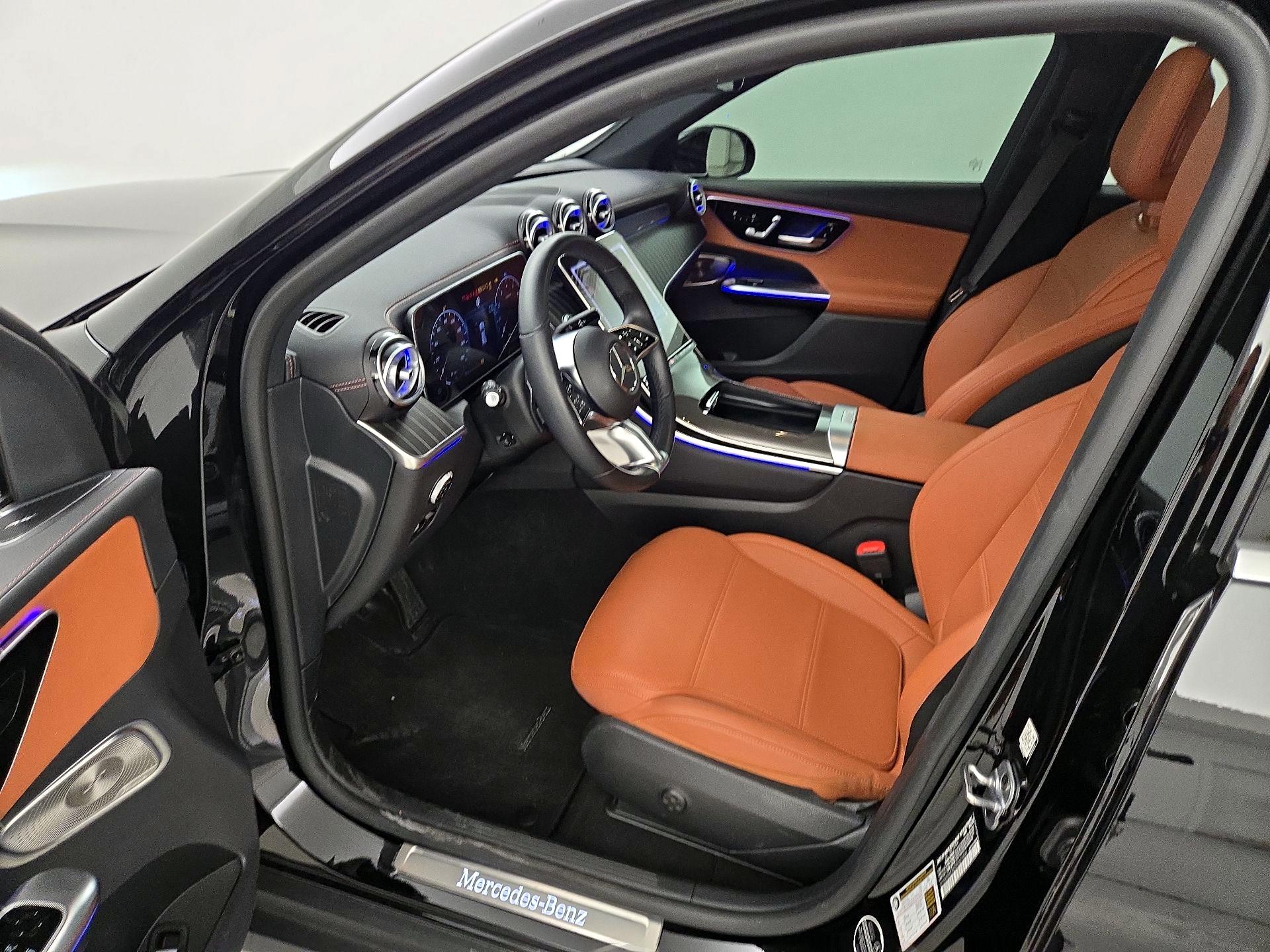 Thumbnail: 2023 Mercedes-Benz GLC - 11