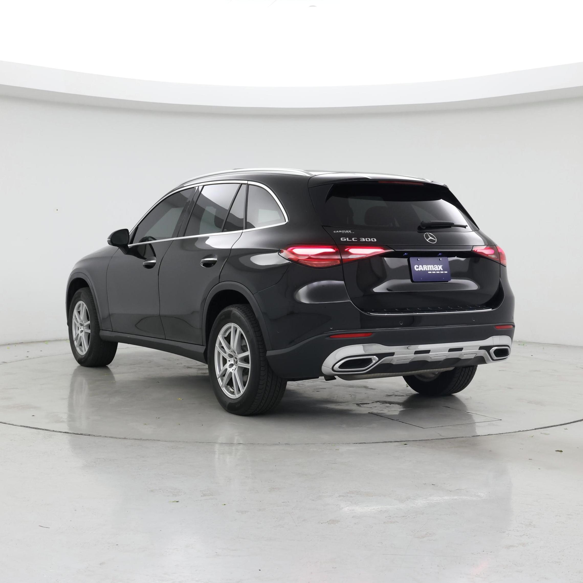Thumbnail: 2023 Mercedes-Benz GLC - 2