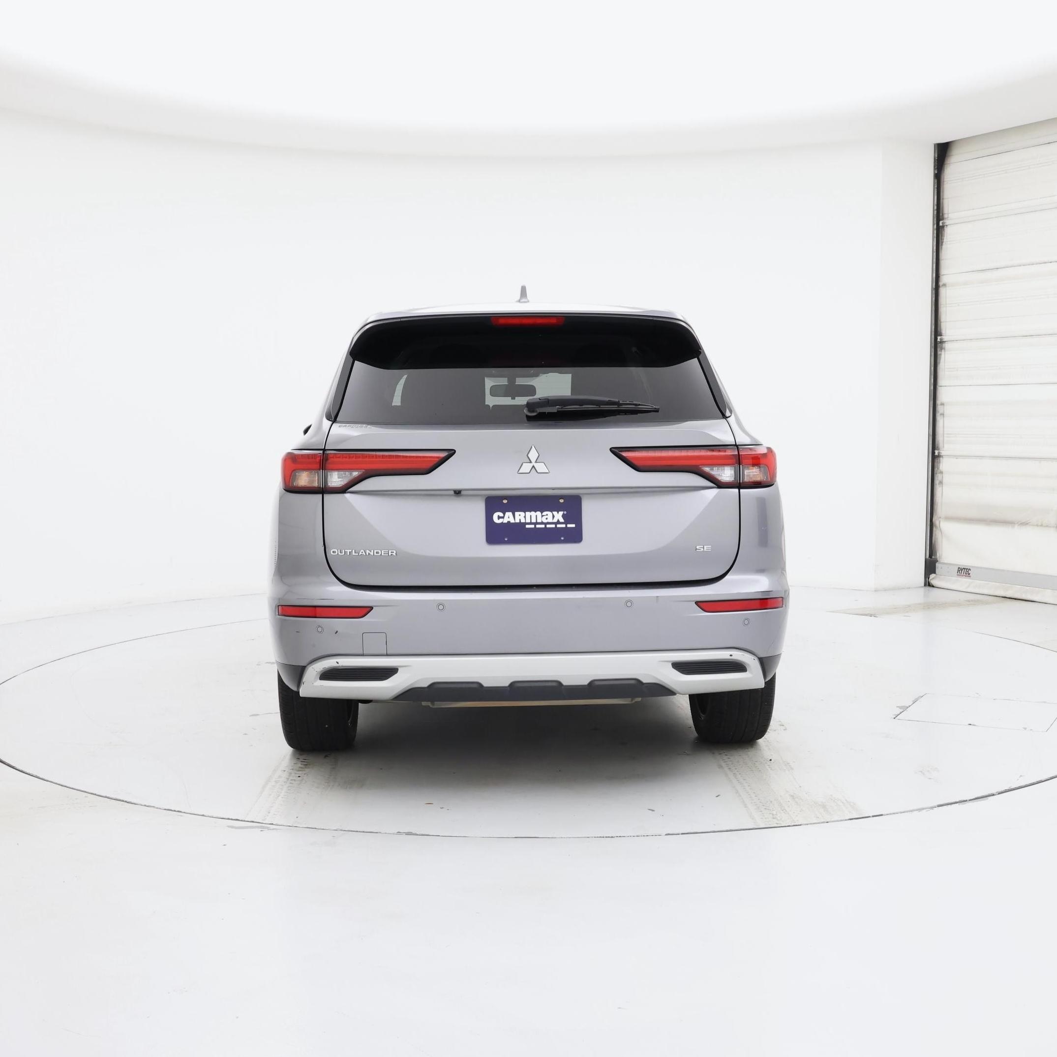 Thumbnail: 2022 Mitsubishi Outlander - 6